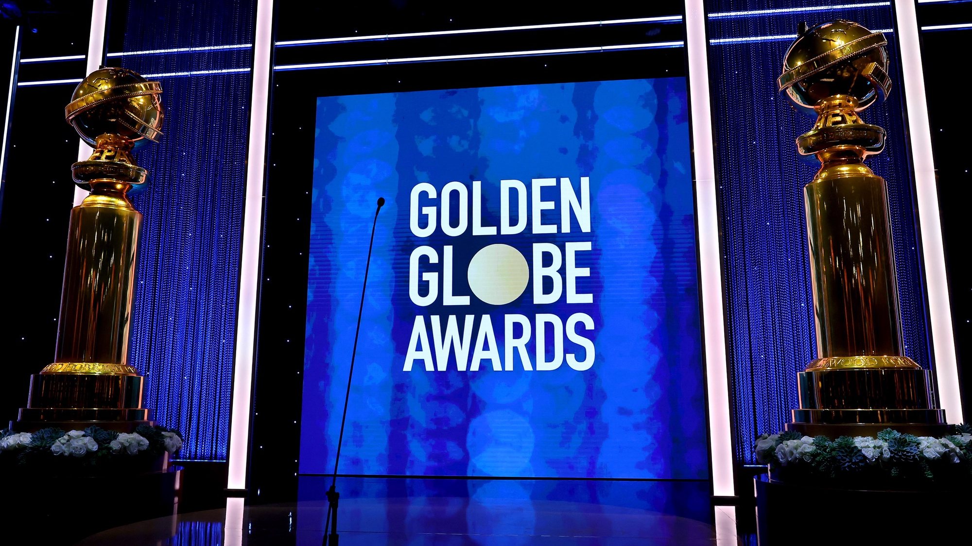 epa09676581 A handout photo made available by Getty Images North America showing a view of the stage during the 79th Annual Golden Globe is seen during the 79th Annual Golden Globe Awards at The Beverly Hilton in Beverly Hills, California, USA, 09 January 2022.  EPA/Emma McIntyre / HANDOUT  HANDOUT EDITORIAL USE ONLY/NO SALES