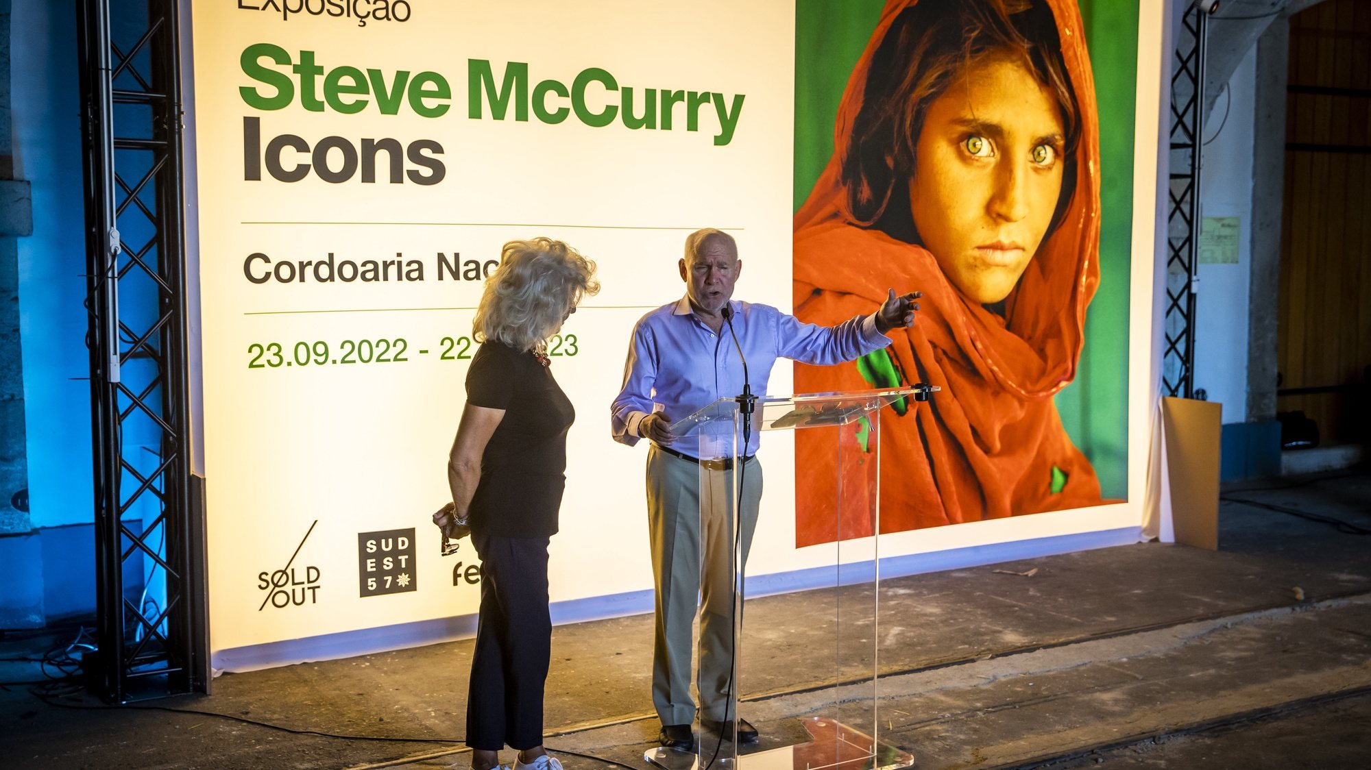 O fotógrafo norte americano Steve McCurry, durante a apresentação da sua exposição &quot;Icons&quot;, que abre ao público dia 23 de setembro, na Coordoaria Nacional, 22 de setembro 2022. JOSE SENA GOULÃO/LUSA