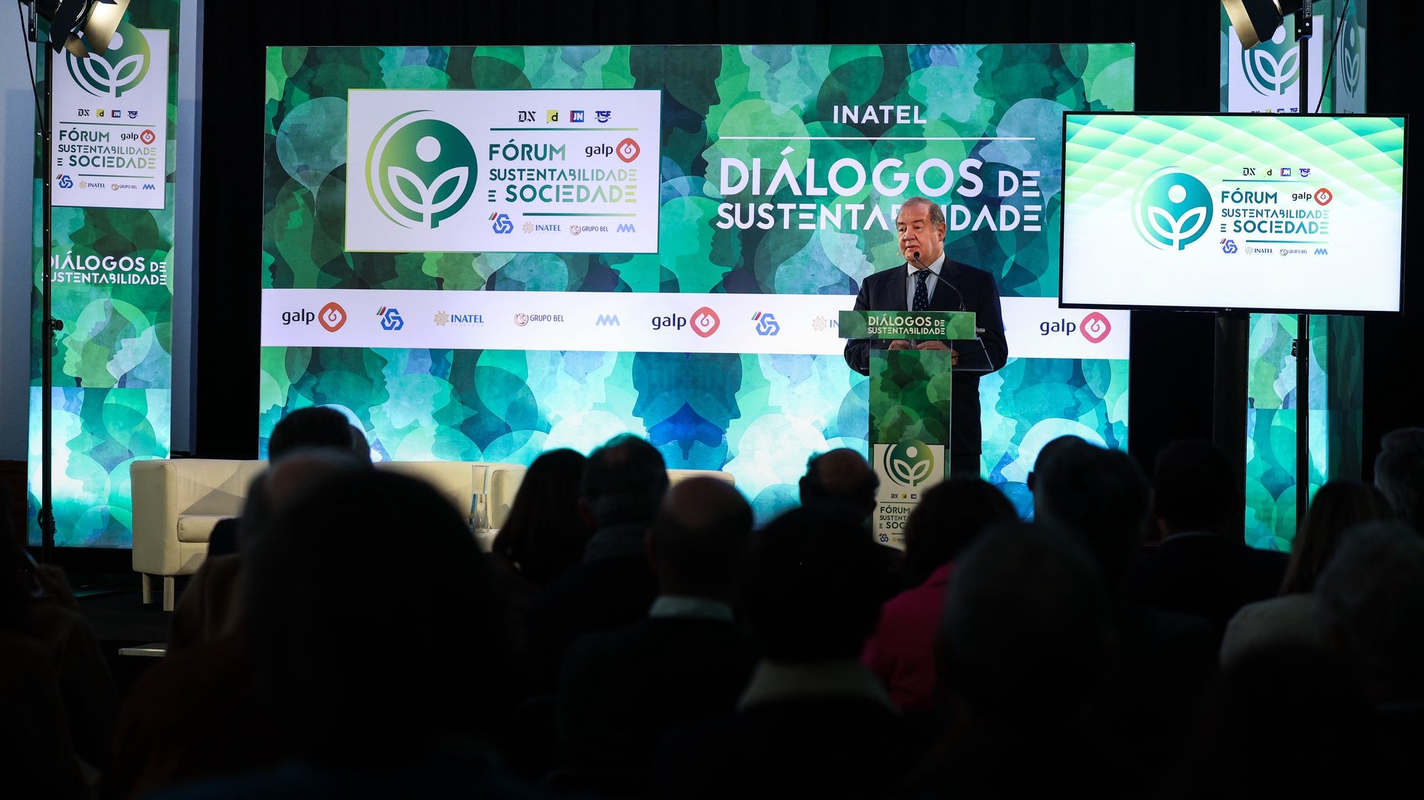 O ministro da Economia e do Mar, António Costa Silva, intervém no 3.º Diálogo de Sustentabilidade &quot;A Economia Azul&quot; no Inatel, em Setúbal, 06 de janeiro de 2023. TIAGO PETINGA/LUSA