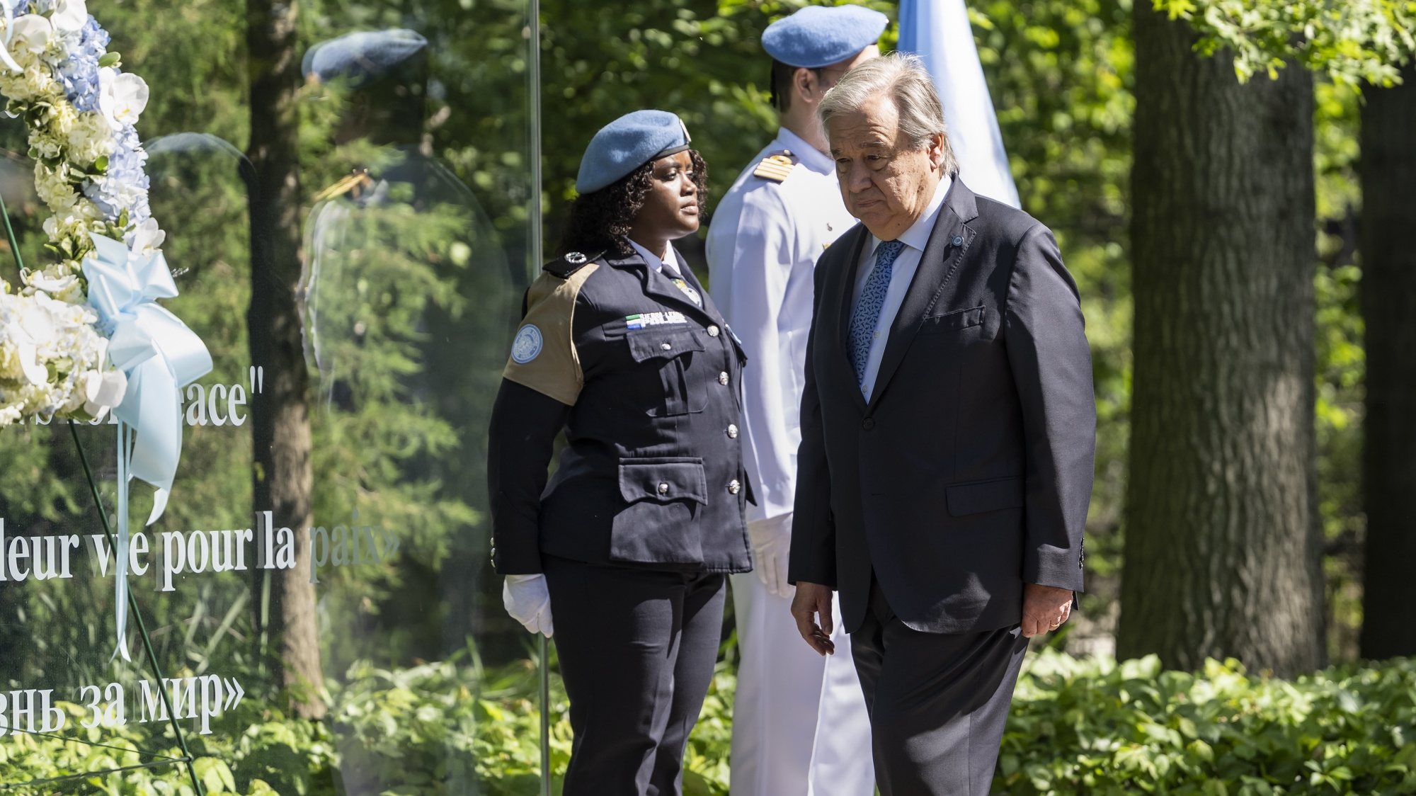 epa10652943 UN Secretary General Antonio Guterres (R) participtes in a ceremony in honor of all UN Peacekeepers, Blue Helmets, who have lost their lives over the past 75 years, in the garden of the UN headquarters in New York, New York, USA, 25 May 2023.  EPA/ALESSANDRO DELLA VALLE