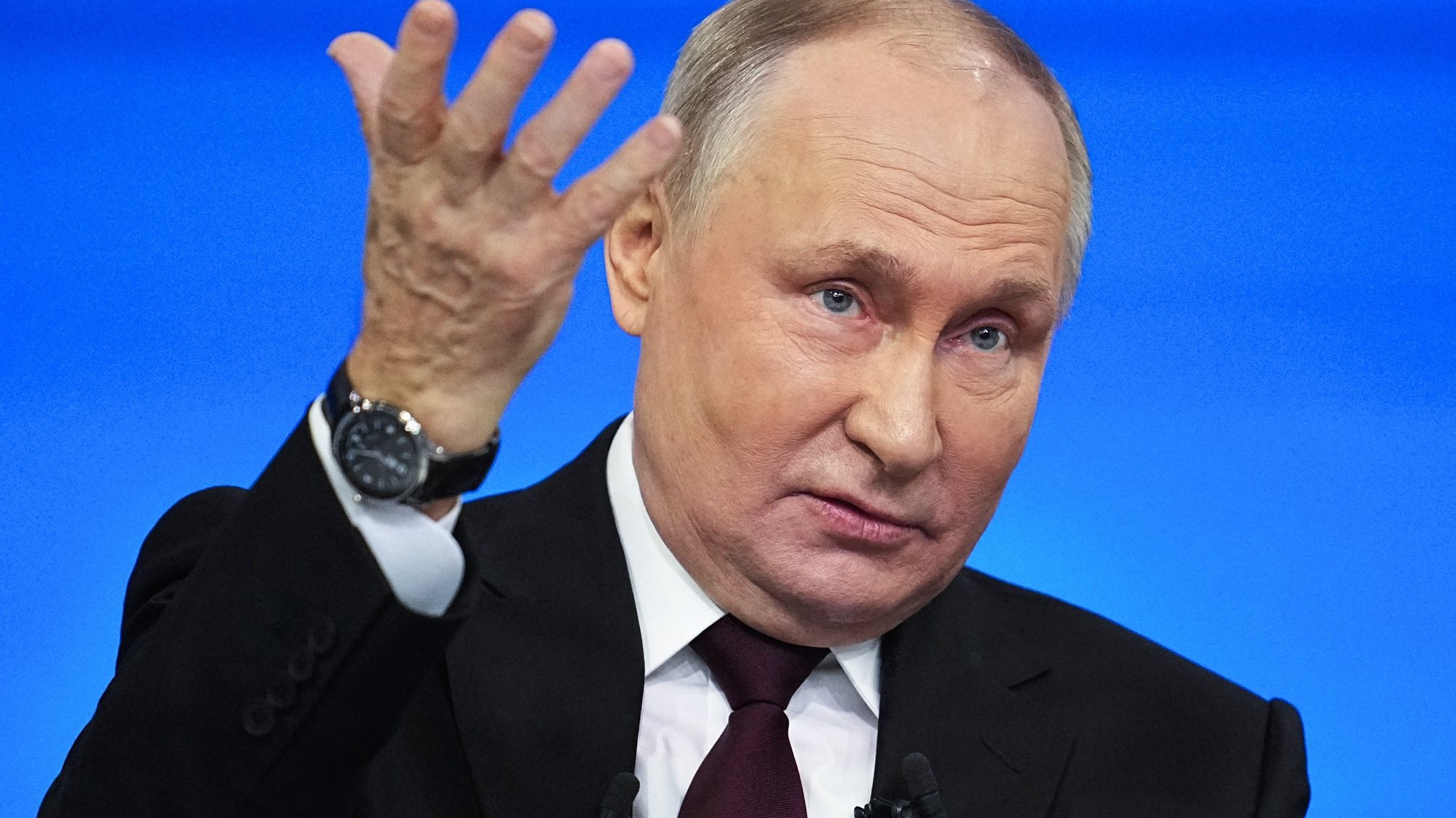 Canal argentino manda recado pra Putin: 'se o amor entre os homens