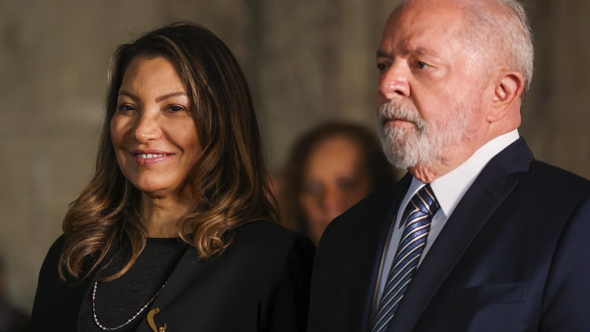 The President of Brasil, Luiz Inacio Lula da Silva (R) and his wife Rosângela Lula da Silva pay respect at Portuguese poet Luis de Camoes&#039; tomb at Jeronimos Monastery, in Lisbon, Portugal, 22th April 2023. Brazillian President will ben in a oficial visit to Portugal until 25 April. JOSE SENA GOULAO/LUSA