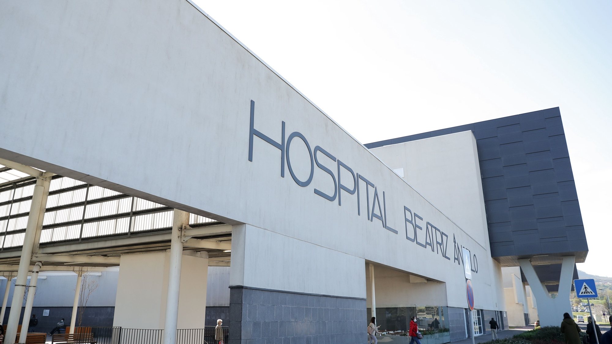 Nos hospitais São José, Garcia de Orta, em Almada, e Beatriz Ângelo, Loures, o tempo médio de espera era de duas horas e 33 minutos