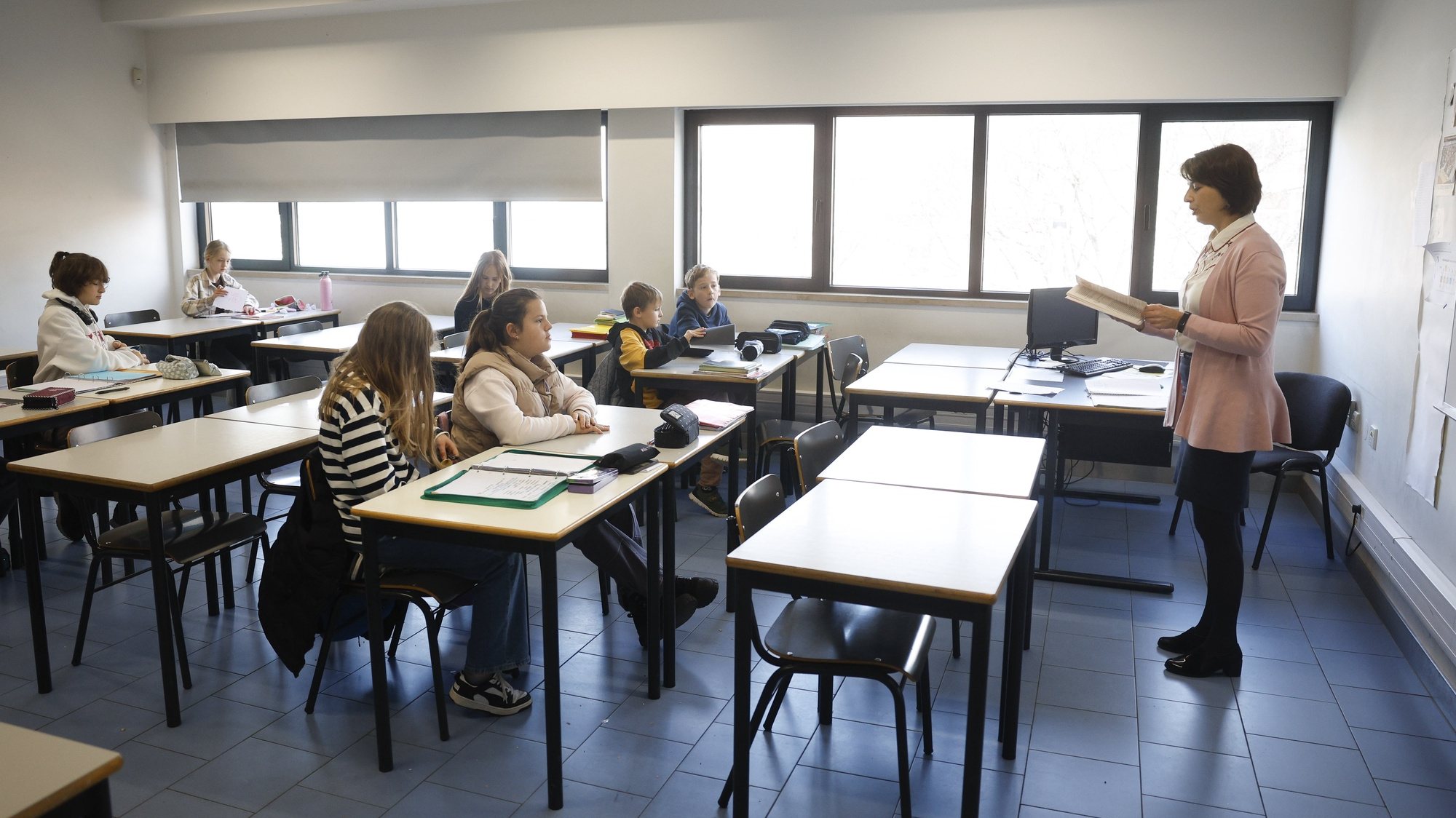 Adaptação dos estudantes refugiados ucranianos a Portugal, na Escola Pedro Santarém, Benfica, em Lisboa, 17 de fevereiro de 2024. (ACOMPANHA TEXTO DA LUSA DO DIA 23 DE FEVEREIRO DE 2024).  ANTÓNIO PEDRO SANTOS/LUSA