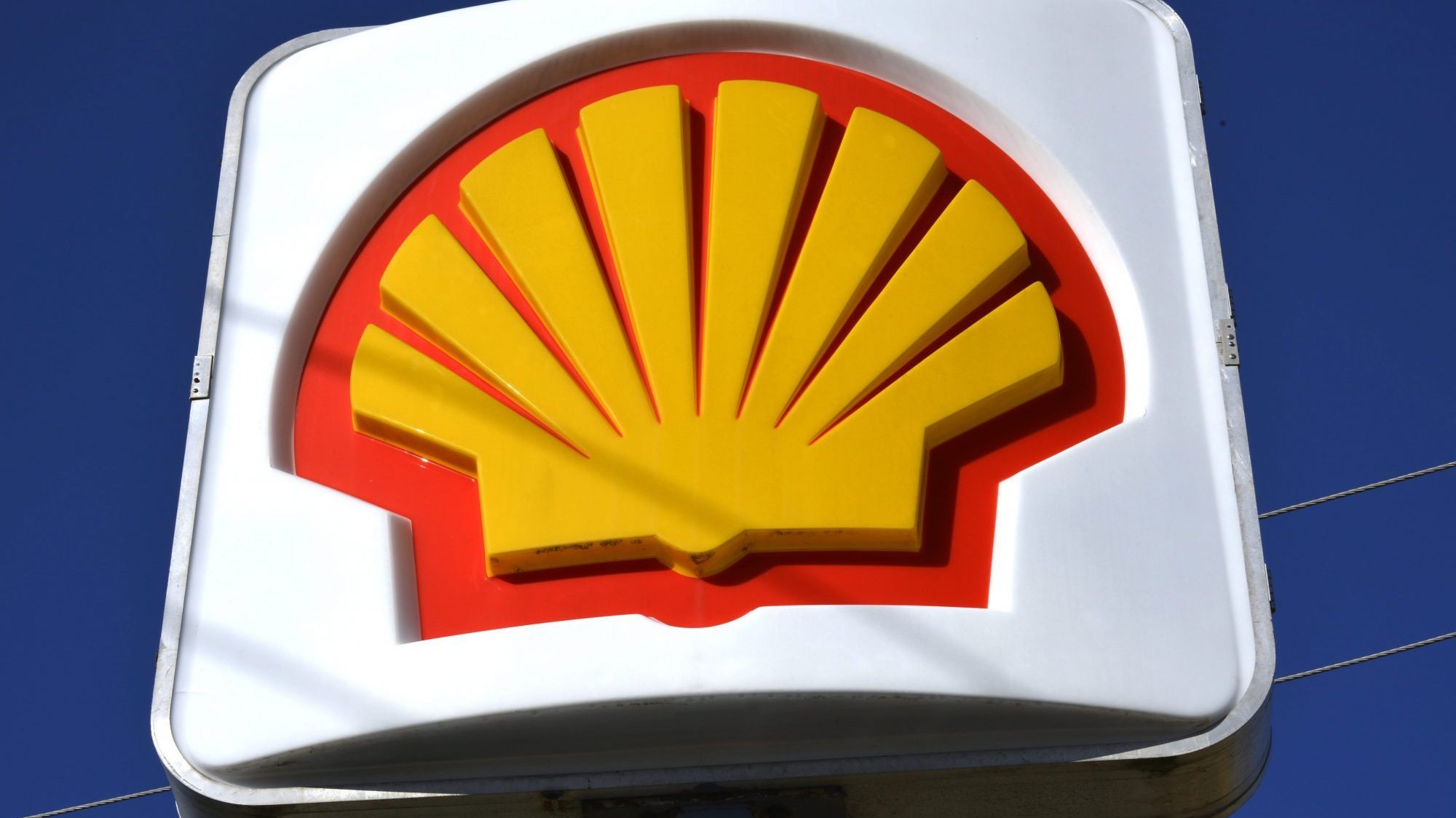 A Shell, que tinha anunciado planos para reduzir as emissões a partir de setembro até 2050, declarou que vai recorrer da decisão