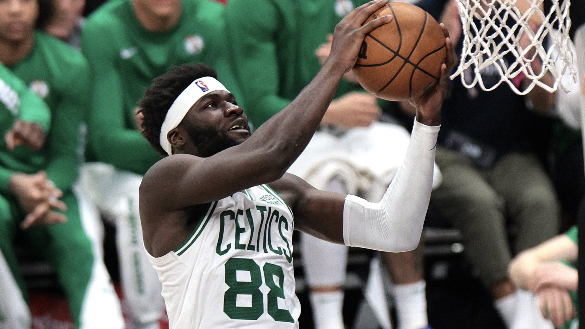 epa11042646 Boston Celtics center Neemias Queta lays up the ball during the second half of the NBA basketball game between the Boston Celtics and Los Angeles Clippers in Los Angeles, California, USA, 23 December 2023.  EPA/ALLISON DINNER  SHUTTERSTOCK OUT