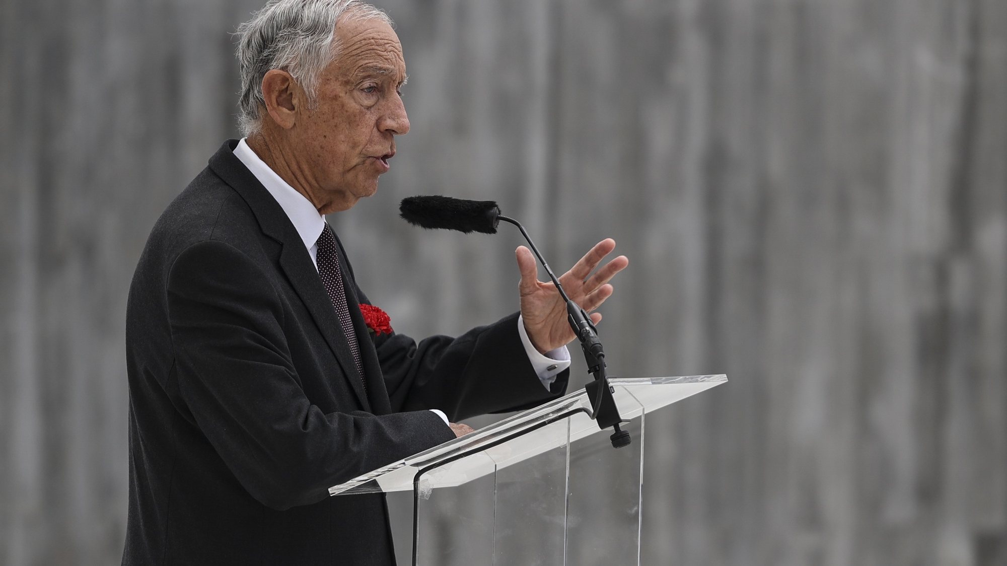 O Presidente da República, Marcelo Rebelo de Sousa, discursa na inauguração do Museu da Resistência no Forte de Peniche, Peniche, 27 de abril de 2024. MIGUEL A. LOPES/LUSA