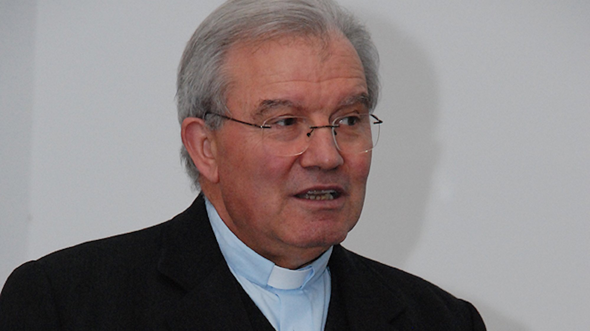 D. Manuel Quintas, o Bispo do Algarve lembra que um dos casos foi investigado, com conhecimento ao Ministério Público