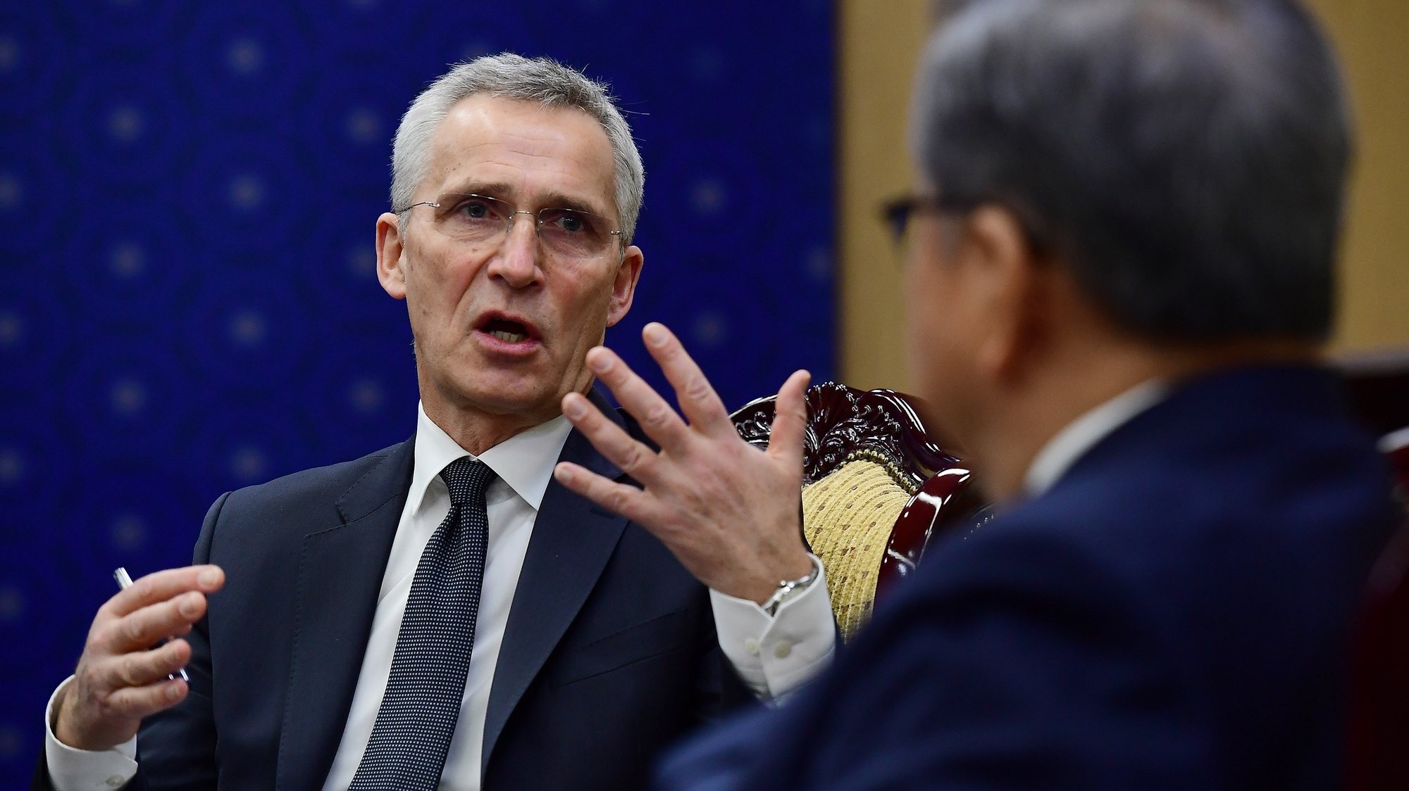 epa10437566 NATO Secretary General Jens Stoltenberg (L) talks with the Minister of Foreign Affairs of South Korea Park Jin (R) during their meeting at the Foreign Ministry in Seoul, South Korea, 29 January 2023.  EPA/Kim Min-Hee / POOL