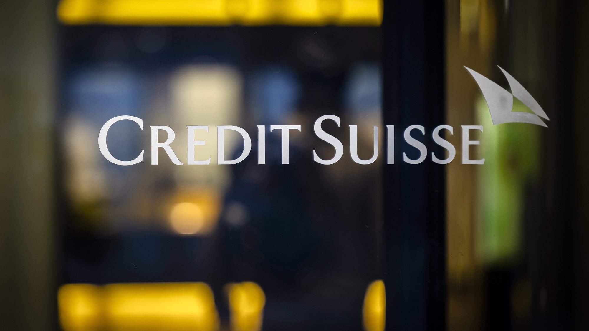 epa10268765 The logo of Swiss bank Credit Suisse at a building in Zurich, Switzerland, 27 October 2022. Credit Suisse on 27 october announced a restructuring plan that includes shrinking its investment bank and raising four billion Swiss francs.  EPA/MICHAEL BUHOLZER