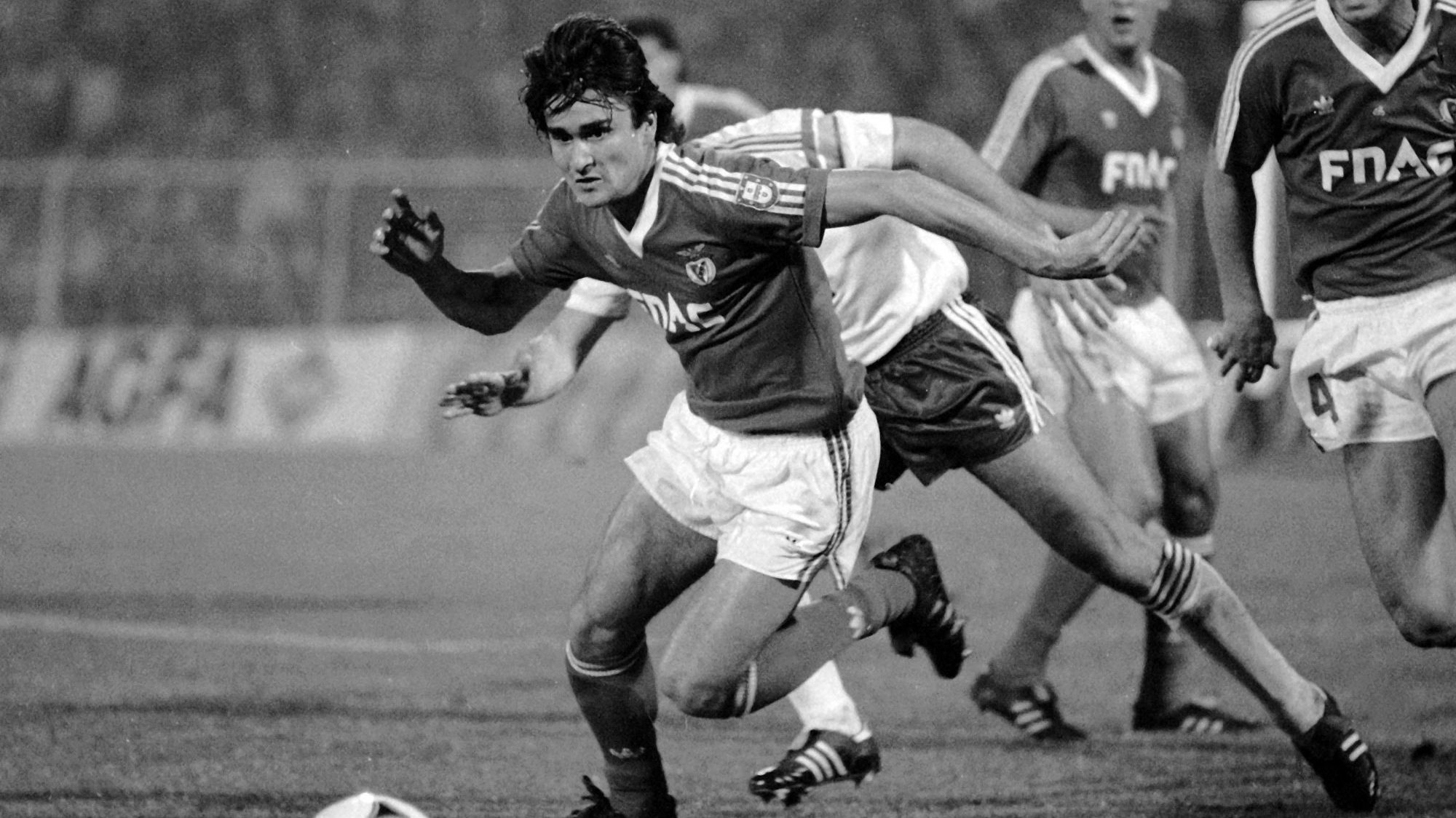 Pacheco fez parte dos plantéis do Benfica que estiveram nas duas últimas finais da Taça dos Campeões Europeus, em 1988 (PSV) e em 1990 (AC Milan)