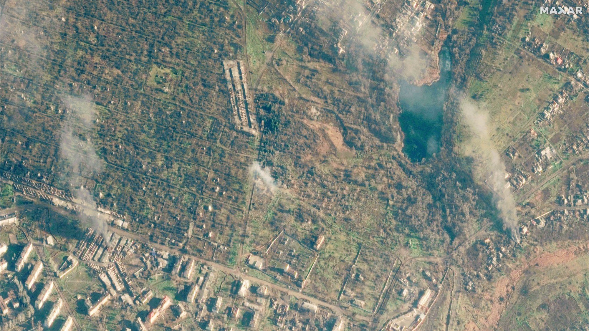 epa10400571 A handout satellite image made available by Maxar Technologies shows smoldering buildings in Soledar, Ukraine, 11 January 2023. Ukraine&#039;s President Volodymyr Zelenskyy has said that fighting was continuing in Soledar, an eastern Ukrainian city that Russian mercenary group Wagner claimed to control earlier, and that the front was holding.  EPA/MAXAR TECHNOLOGIES HANDOUT -- MANDATORY CREDIT: SATELLITE IMAGE 2022 MAXAR TECHNOLOGIES -- THE WATERMARK MAY NOT BE REMOVED/CROPPED -- HANDOUT EDITORIAL USE ONLY/NO SALES