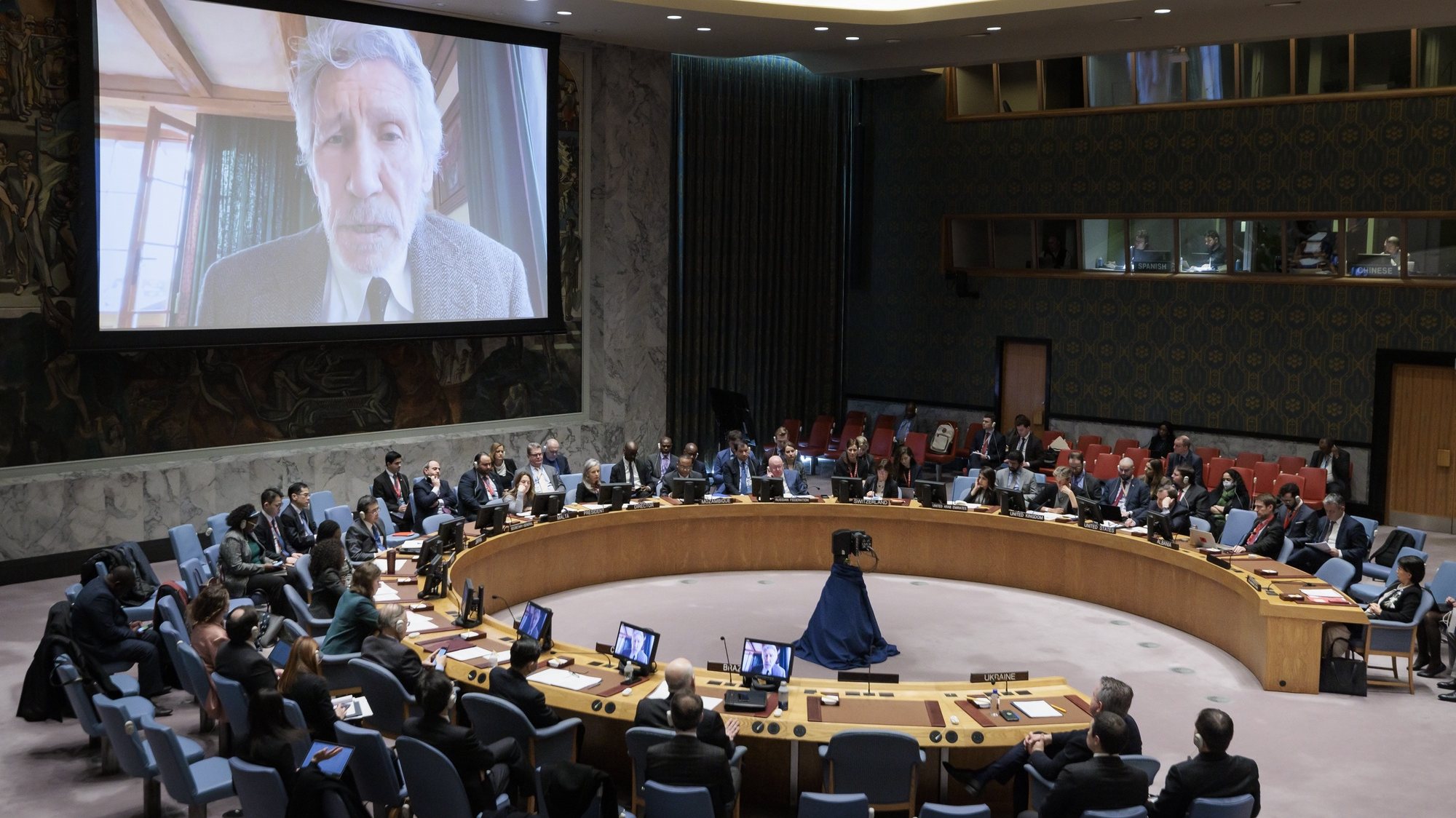 epa10454968 British musician Roger Waters delivers a speech via video to a United Nations Security Council meeting called by Russia about weapons given to Ukraine at United Nations headquarters in New York, New York, USA, 08 February 2023. Waters was invited to address the meeting by Russia, who called the meeting to address the influx of weapons to the Ukrainian military effort by Western allies.  EPA/JUSTIN LANE