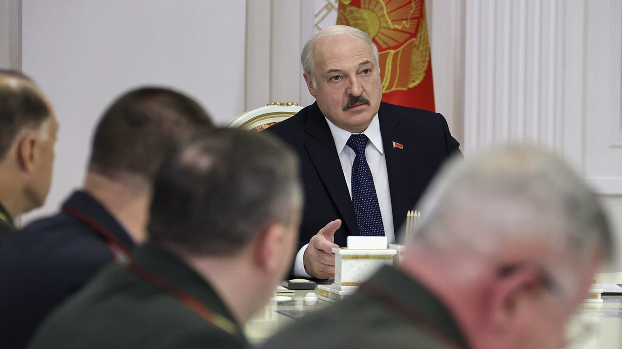 epa09585599 A handout photo made available by Belarus President Press service shows Belarusian President Aleksandr Lukashenko speaks during meeting to discuss situation at Belarus&#039; state border in Minsk, Belarus, 16 November 2021. Asylum-seekers, refugees and migrants from the Middle East clashed with Polish Police forces at Belarusian-Polish checkpoint of Bruzgi-Kuznica trying to forcly enter into Polish territory. Thousands people who want to obtain asylum in the European Union have been trapped at low temperatures at the border since 08 November.  EPA/BELARUS PRESIDENT PRESS SERVICE / HANDOUT  HANDOUT EDITORIAL USE ONLY/NO SALES