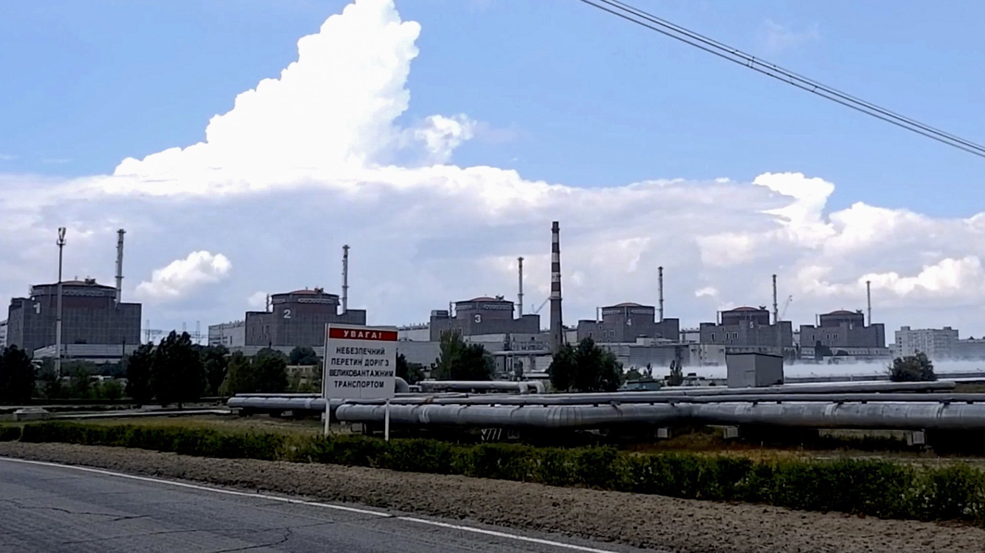 epa10110513 A still image taken a handout video provided  by the Russian Defence Ministry&#039;s press service shows a general view of the Zaporizhzhia Nuclear Power Station (ZNPP) in Enerhodar, southeastern Ukraine, 07 August 2022. The administration of Russian-controlled Enerhodar said that Ukrainian forces &quot;launched a strike using a 220-mm Uragan MLRS rocket&quot; towards the ZNPP and that it had &quot;managed to open up and release fragmentation submunitions&quot; while approaching, whereas Ukrainian state-owned plant operator Energatom stated that the Russian forces on 06 August &quot;fired rockets at the site of the Zaporizhzhya nuclear power plant and the city of Energodar&quot; hitting next to the ZNPP&#039;s facility where spent nuclear fuel is stored. Zaporizhzhia NPP with six power units is the largest nuclear power plant in Europe and was seized by Russian forces early in March 2022. Russian troops on 24 February entered Ukrainian territory, starting an armed conflict that has provoked destruction and a humanitarian crisis.  EPA/RUSSIAN EMERGENCIES MINISTRY HANDOUT  HANDOUT EDITORIAL USE ONLY/NO SALES