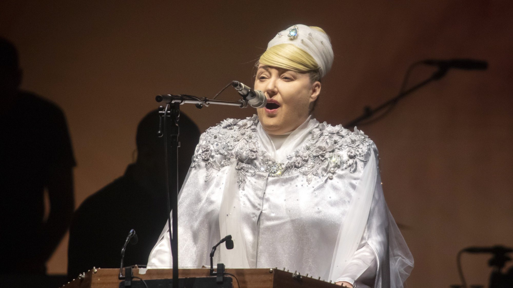 epa07675682 Lisa Gerrard of the Australian band Dead Can Dance performs during their concert at the Papp Laszlo Budapest Sports Arena, in Budapest, Hungary, 26 June 2019.  EPA/Balazs Mohai HUNGARY OUT