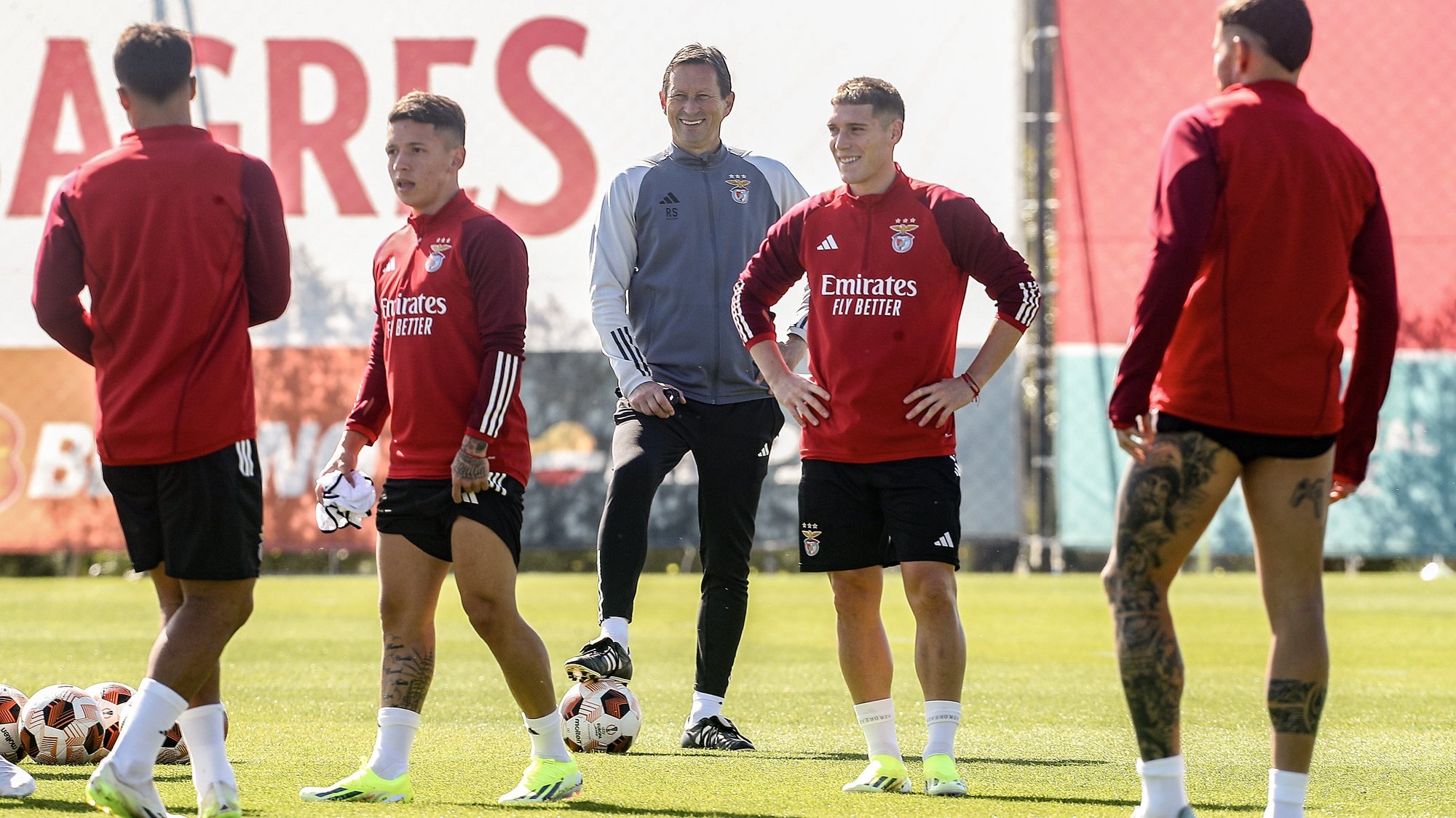 Benfica head coach Roger Schmidt during a training session at Benfica Campus in Seixal, Portugal, 13 March 2024. Benfica will face Glasgow Rangers  in their UEFA Europa League Round of 16, 2st leg soccer match on 14 March.  RUI MINDERICO/LUSA
