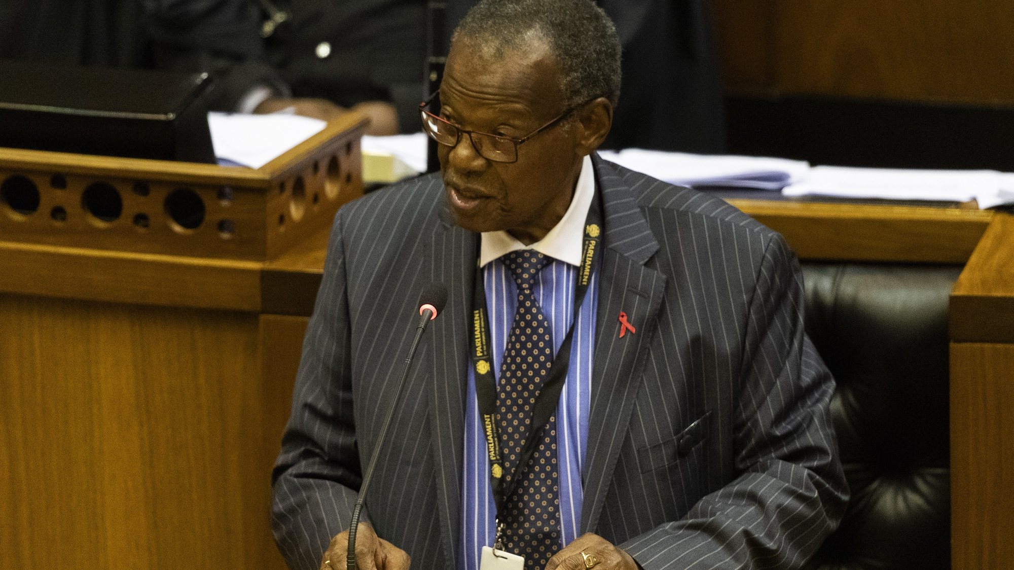epa07592951 Leader of the Inkatha Freedom Party Mangosuthu Buthelezi speaks after Cyril Ramaphosa was elected president of South Africa during the swearing in of new members of the National Assembly and election of the National Assembly speaker and election of the president in Parliament, Cape Town, South Africa, 22 May 2019. This is the first sitting of parliament following the 2019 general elections making this the 6th parliament since the fall of apartheid.  EPA/NIC BOTHMA