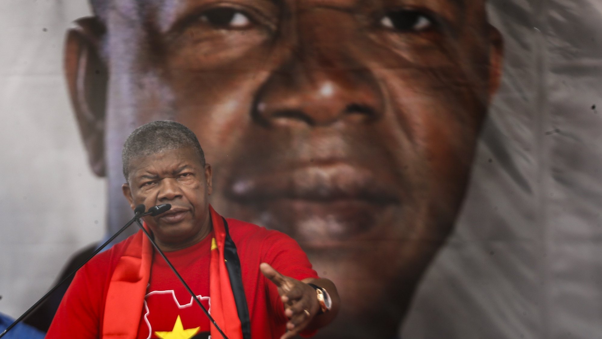 Ato de abertura da campanha do Movimento Popular de Libertação de Angola (MPLA) com vista às eleições gerais de 24 de agosto, com a presença de João Lourenço, em Camama, Luanda. AMPE ROGÉRIO/LUSA