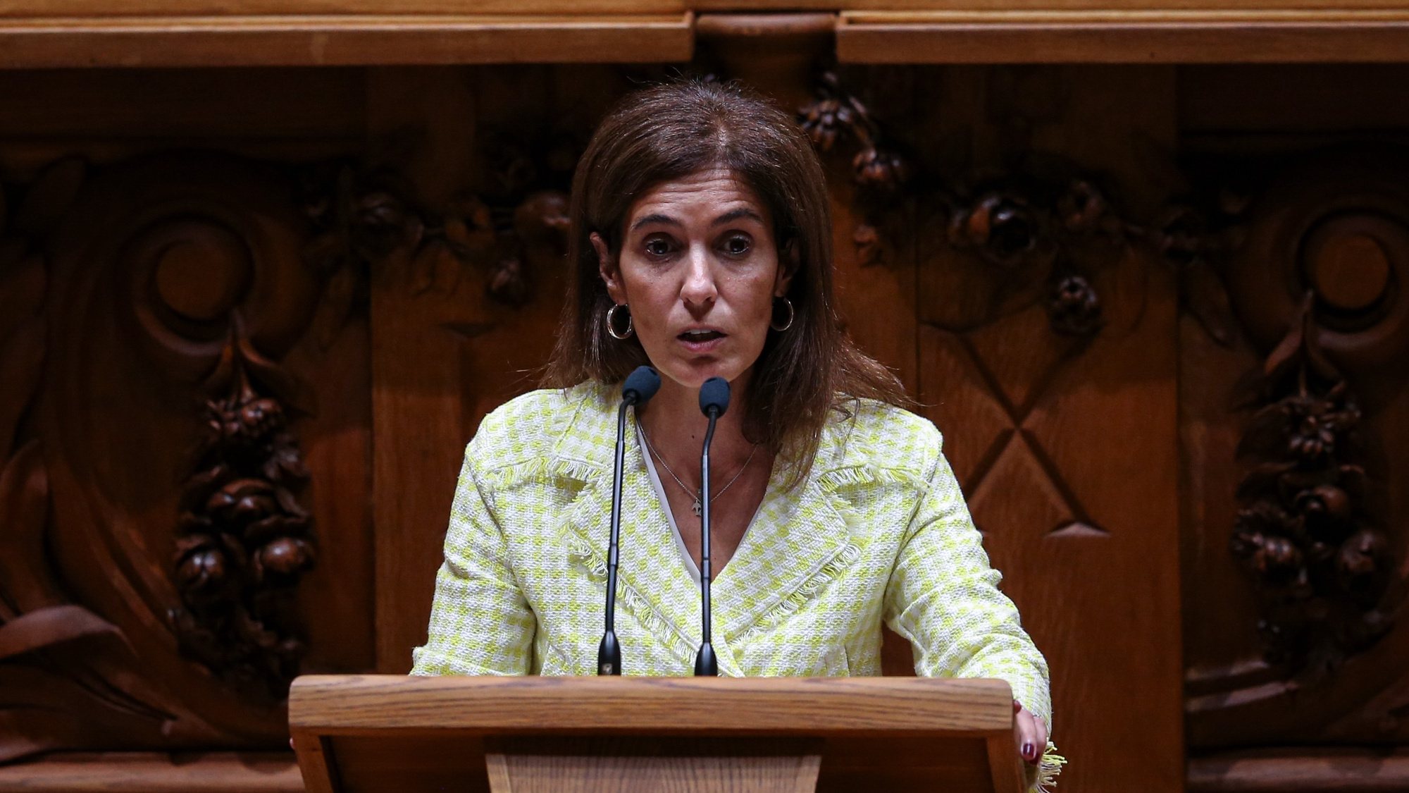Ana Rita Bessa, do CDS-PP, discursa durante o debate sobre o Programa do XXII Governo Constitucional, na Assembleia da República, 30 de outubro de 2019, em Lisboa.    MANUEL DE ALMEIDA/LUSA