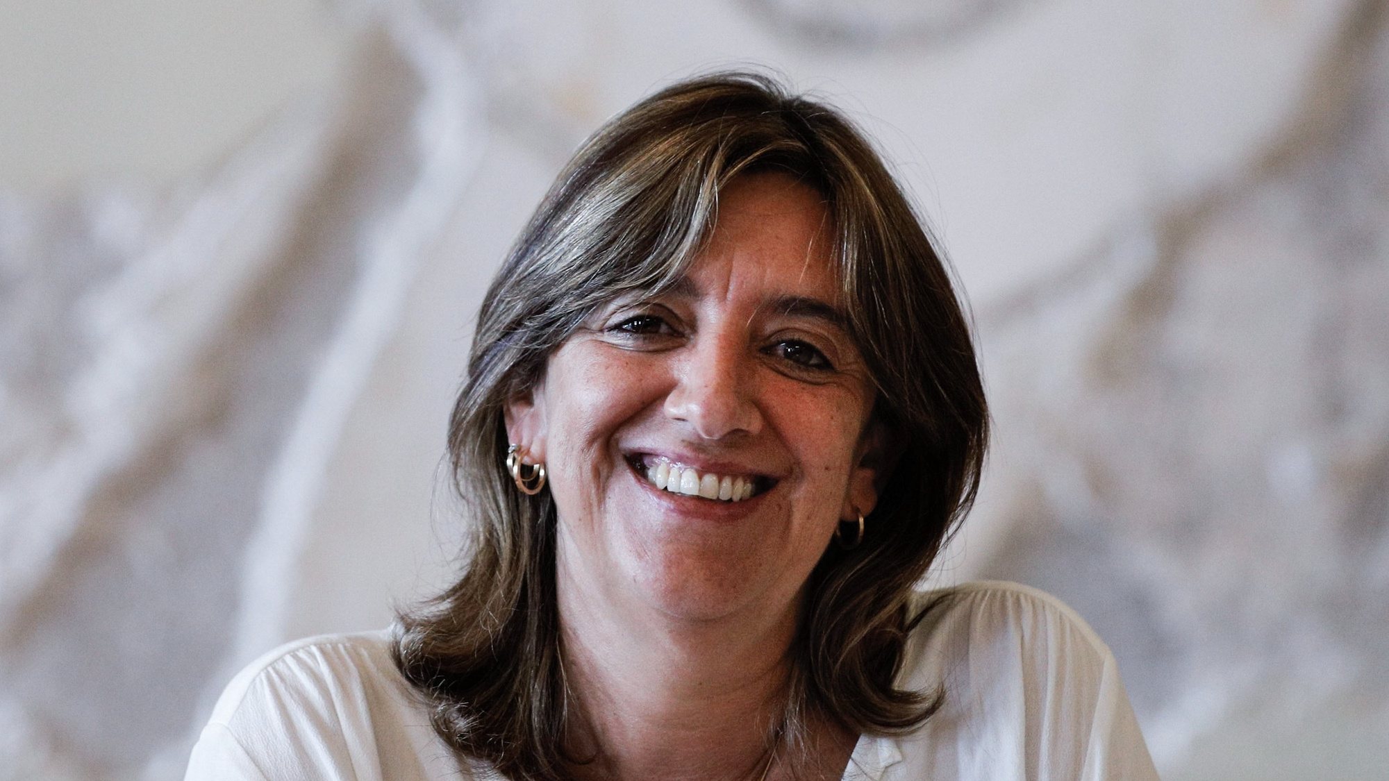 Portuguesa Cláudia Belchior eleita presidente da European Theatre Convention