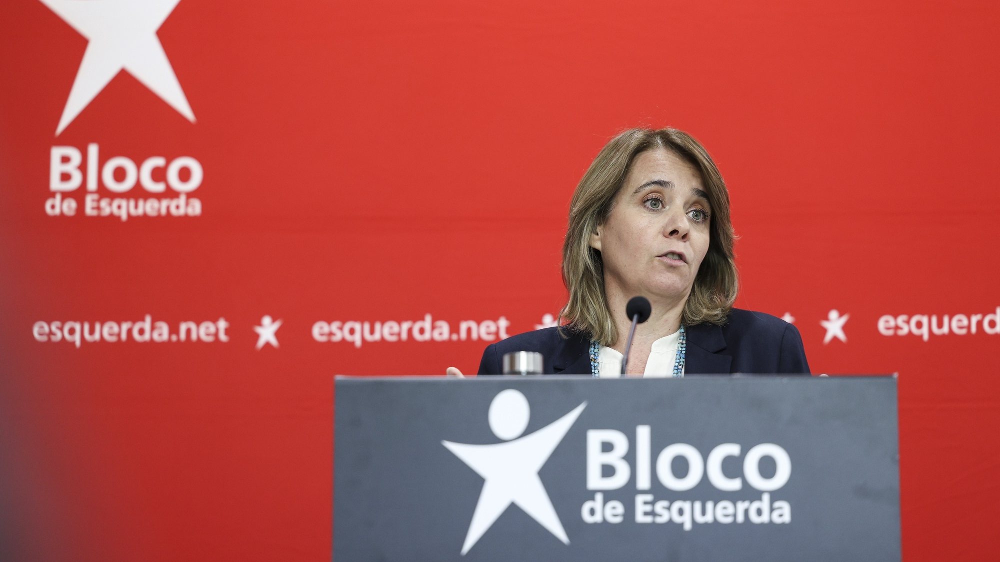 A coordenadora do Bloco de Esquerda, Catarina Martins  apresenta as conclusões da reunião da mesa nacional do Bloco de esquerda esta tarde em Lisboa. 19 de novembro de 2022.  MIGUEL A. LOPES / LUSA