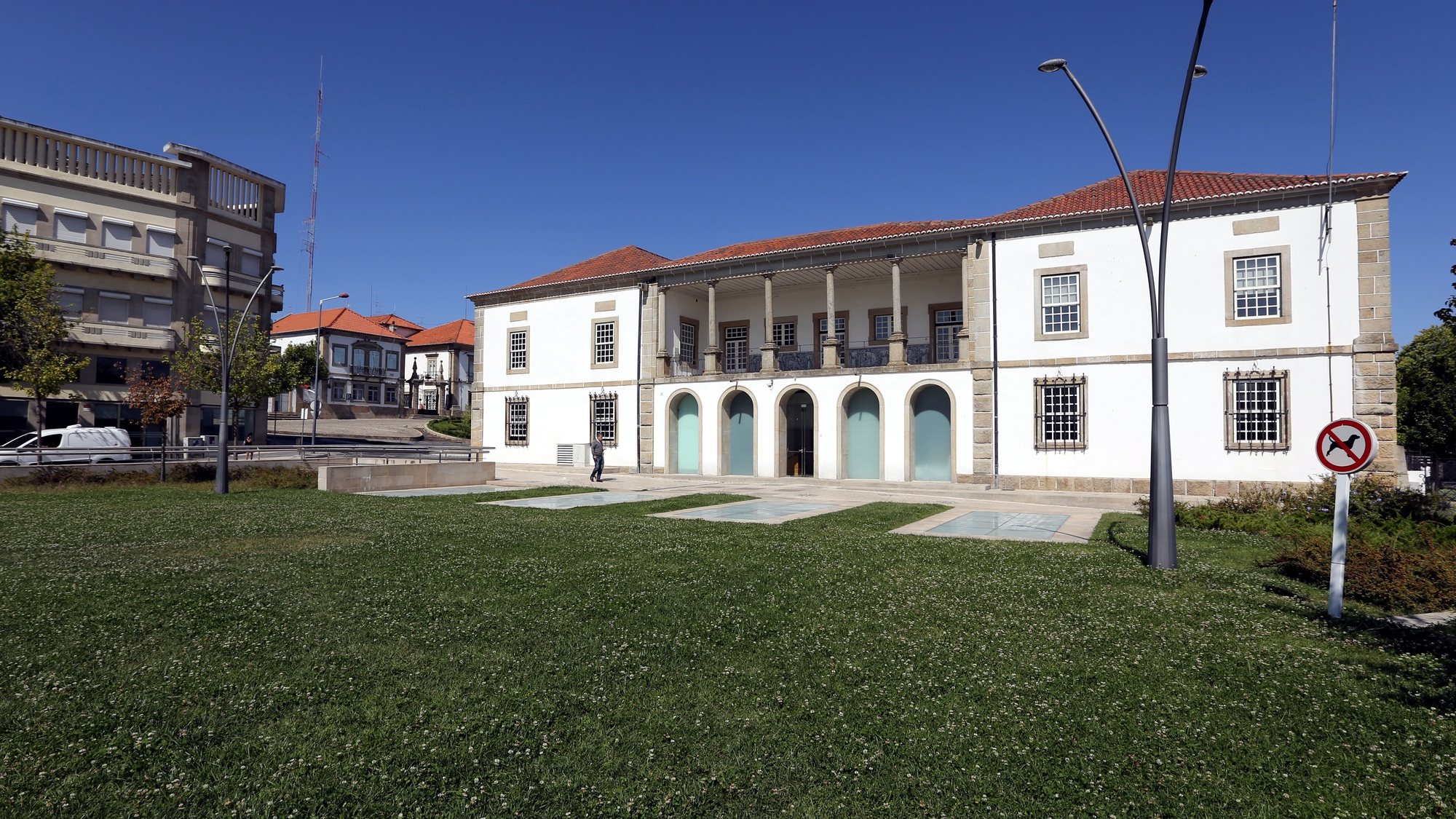 Edifício da Câmara Municipal de Castelo Branco, em Castelo Branco, 28 de setembro de 2017. ANTÓNIO JOSÉ/LUSA