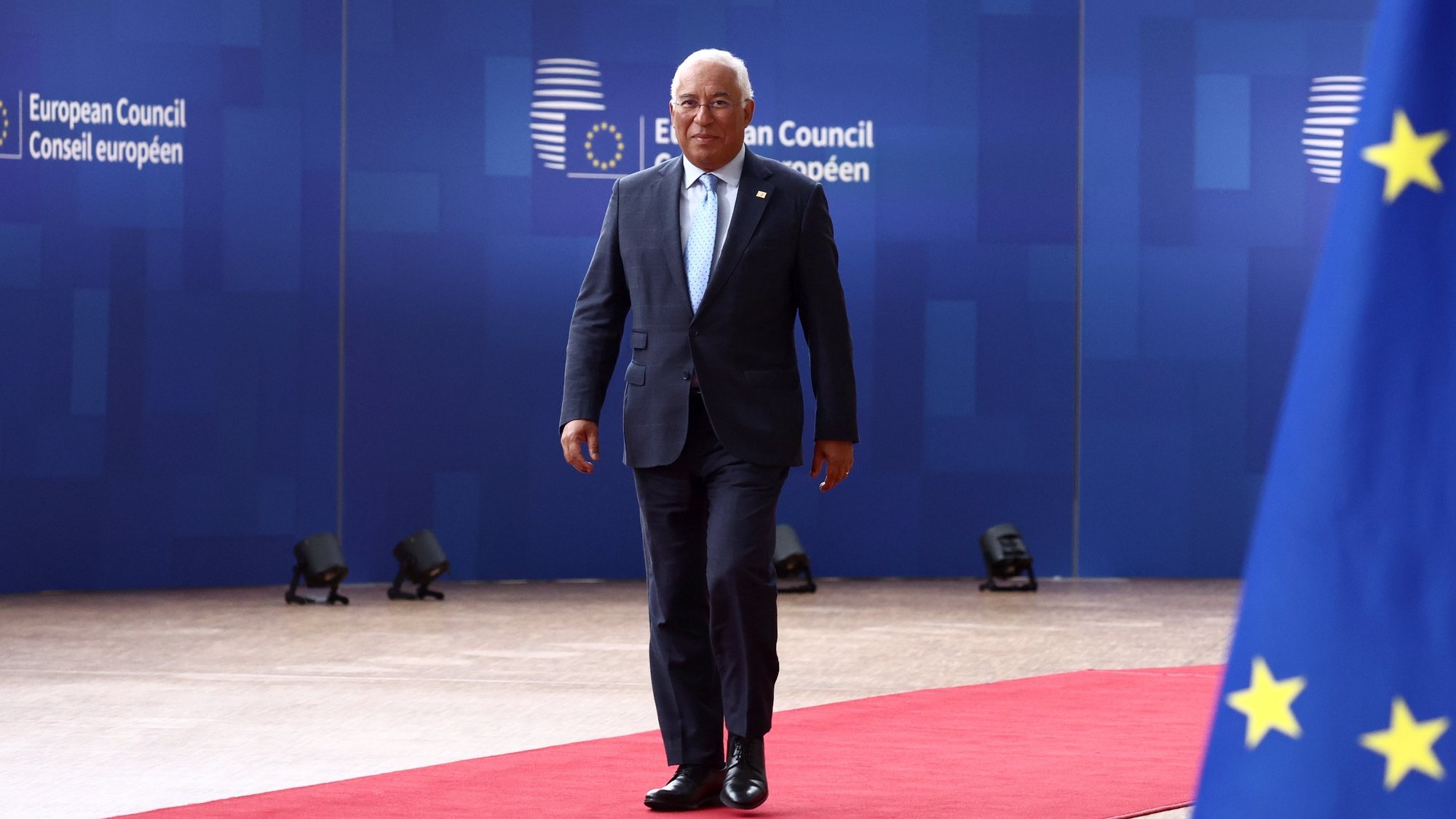 epa10538266 Portugal&#039;s Prime Minister Antonio Costa arrives for a EU Summit in Brussels, Belgium, 23 March 2023. EU leaders will meet for a two-day summit in Brussels to discuss the latest developments in relation to &#039;Russia&#039;s war of aggression against Ukraine&#039; and continued EU support for Ukraine and its people. The leaders will also debate on competitiveness, single market and the economy, energy, external relations among other topics, including migration.  EPA/STEPHANIE LECOCQ