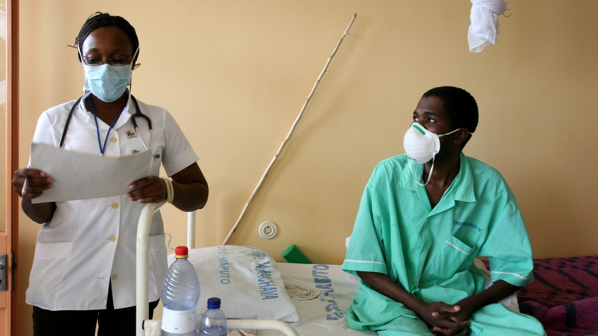 A tuberculose é a terceira principal causa de morte em Angola, com uma incidência de 351 casos por 100.000 habitantes.