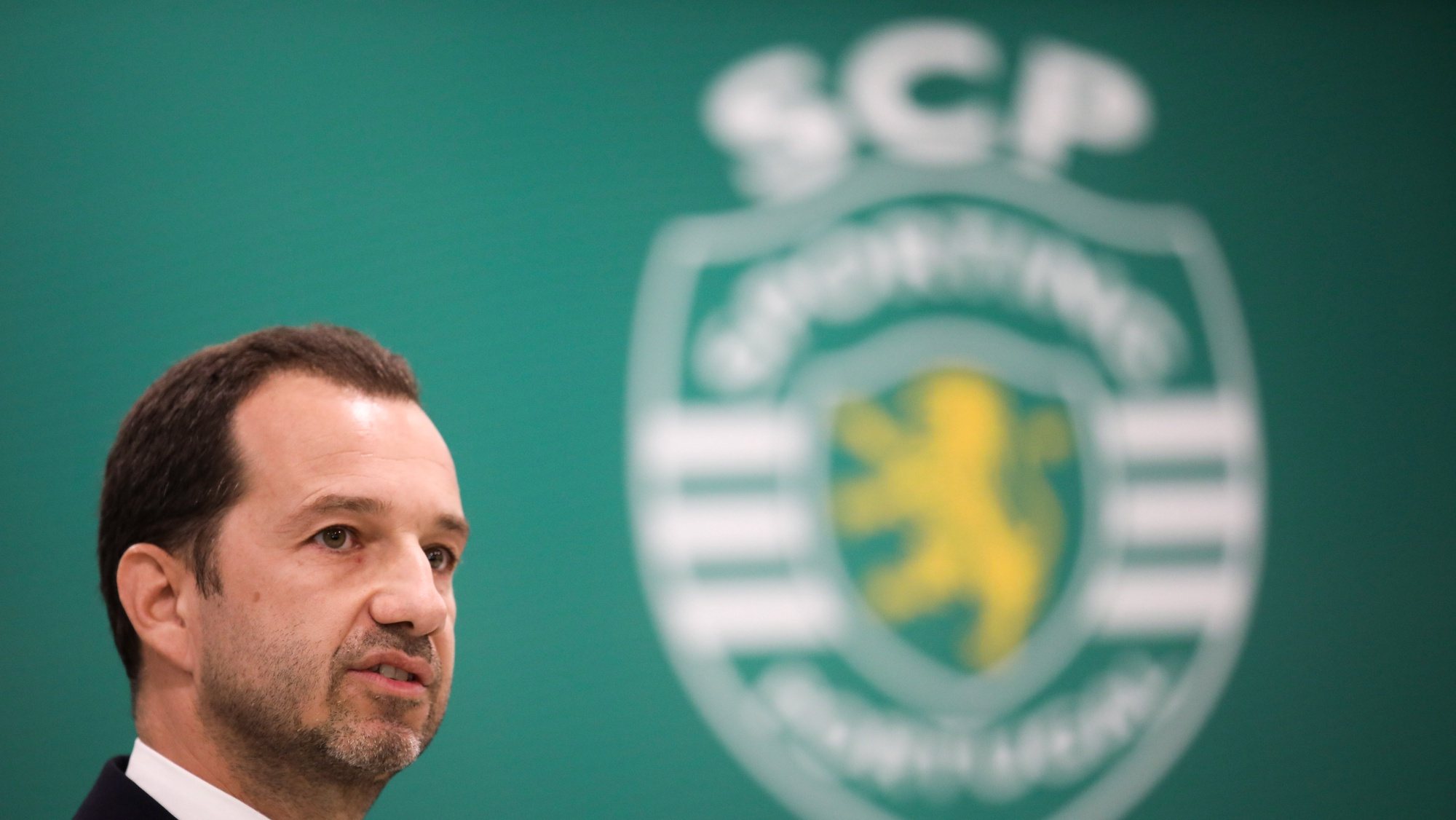 epa08272502 Sporting CP president Frederico Varandas speaks during the presentation of Sporting&#039;s new coach Ruben Amorim (unseen) at Alvalade stadium in Lisbon, Portugal, 05 March 2020. The 35-year-old Amorin came from Braga.  EPA/ANDRE KOSTERS