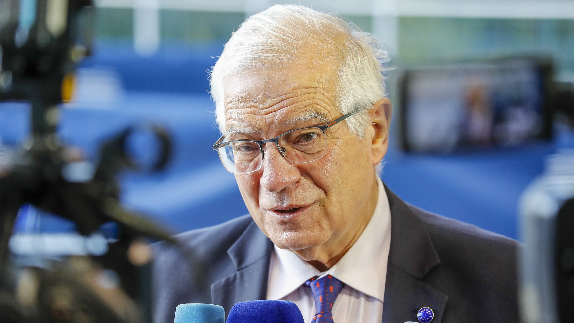 epa09529674 High Representative of the Union for Foreign Affairs and Security Policy, Vice President of the European Commission Josep Borrell speaks to the media prior to a EU Foreign Affairs Council meeting in Luxembourg, 18 October 2021. The Council will discuss the EU&#039;s approach to the Gulf region, EU relations with the Eastern Partnership (EaP), as well as on Ethiopia, focusing on humanitarian aspects in light of the latest developments in the country, and on the upcoming general elections in Nicaragua,  EPA/JULIEN WARNAND