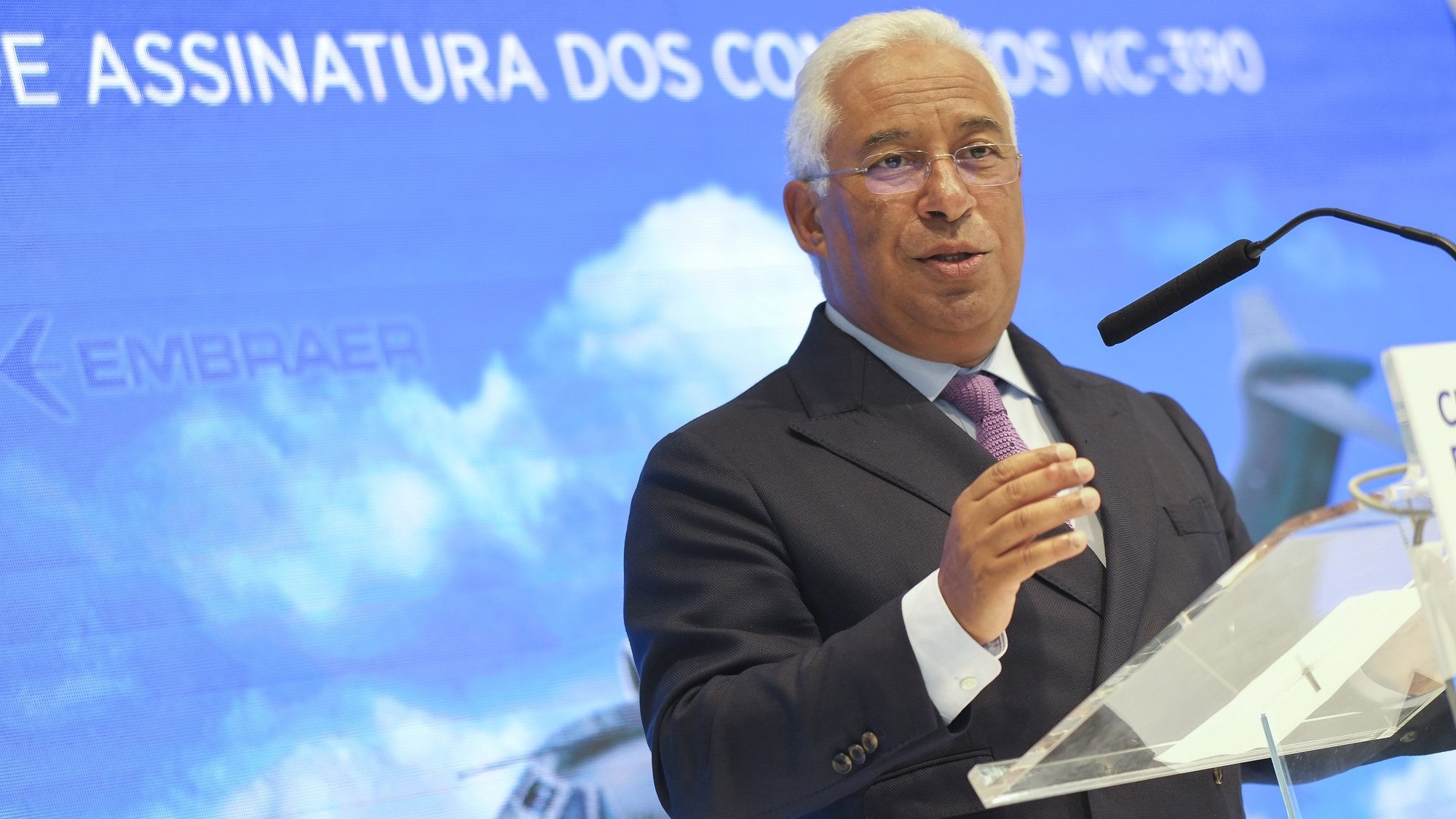 epa07786333 Prime Minister of Portugal Antonio Costa speaks during the signing session of contracts for the acquisition of five KC-390 aircraft and one flight simulator at the Aeronautical Industry Park in Evora, Portugal 22 August 2019.  EPA/ANTONIO CARRAPATO