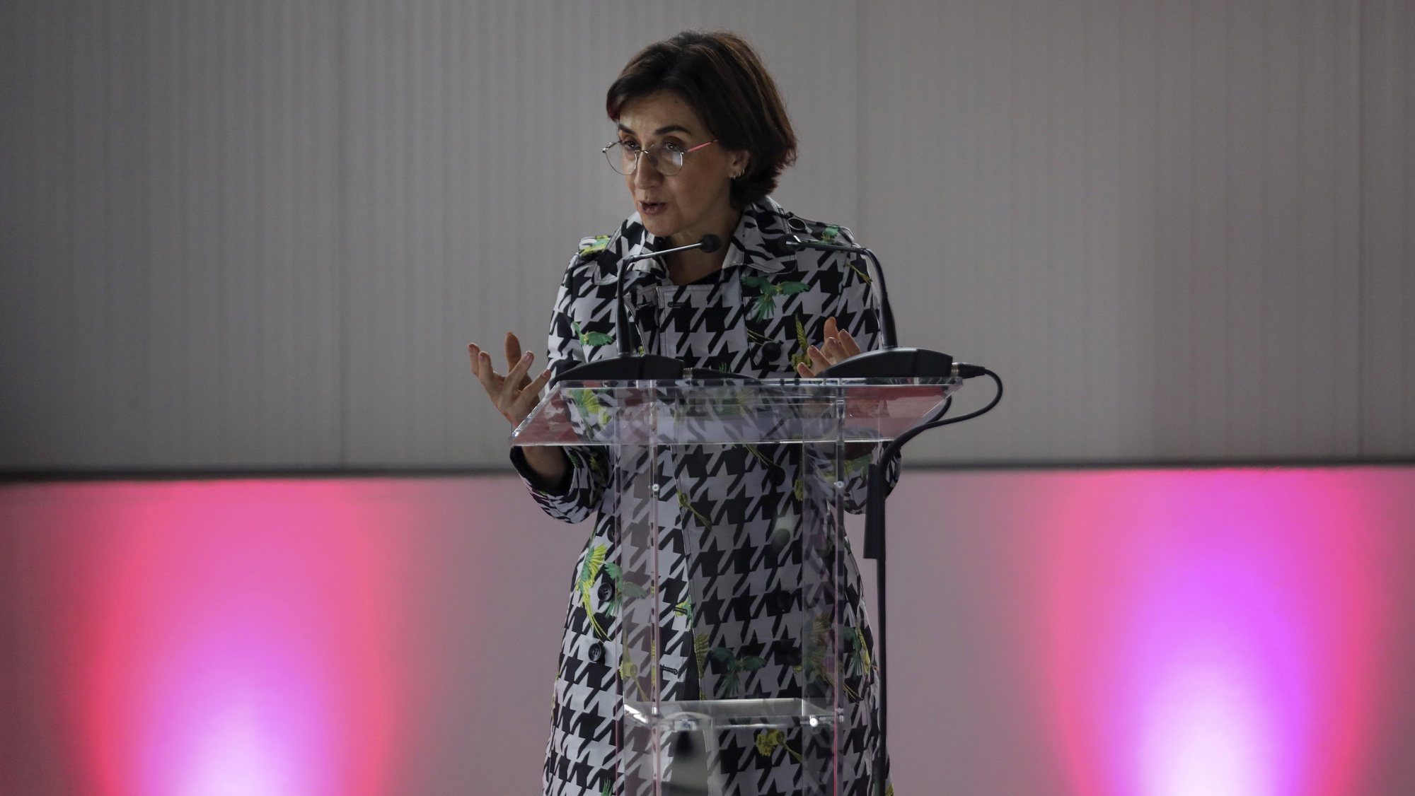 A ministra da Agricultura e da Alimentação, Maria do Céu Antunes, intervém no Dia de Campo - &quot;Let’s Talk About Pork&quot; na Herdade do Pessegueiro, Glória do Ribatejo, 8 de novembro de 2022. MIGUEL A. LOPES/LUSA