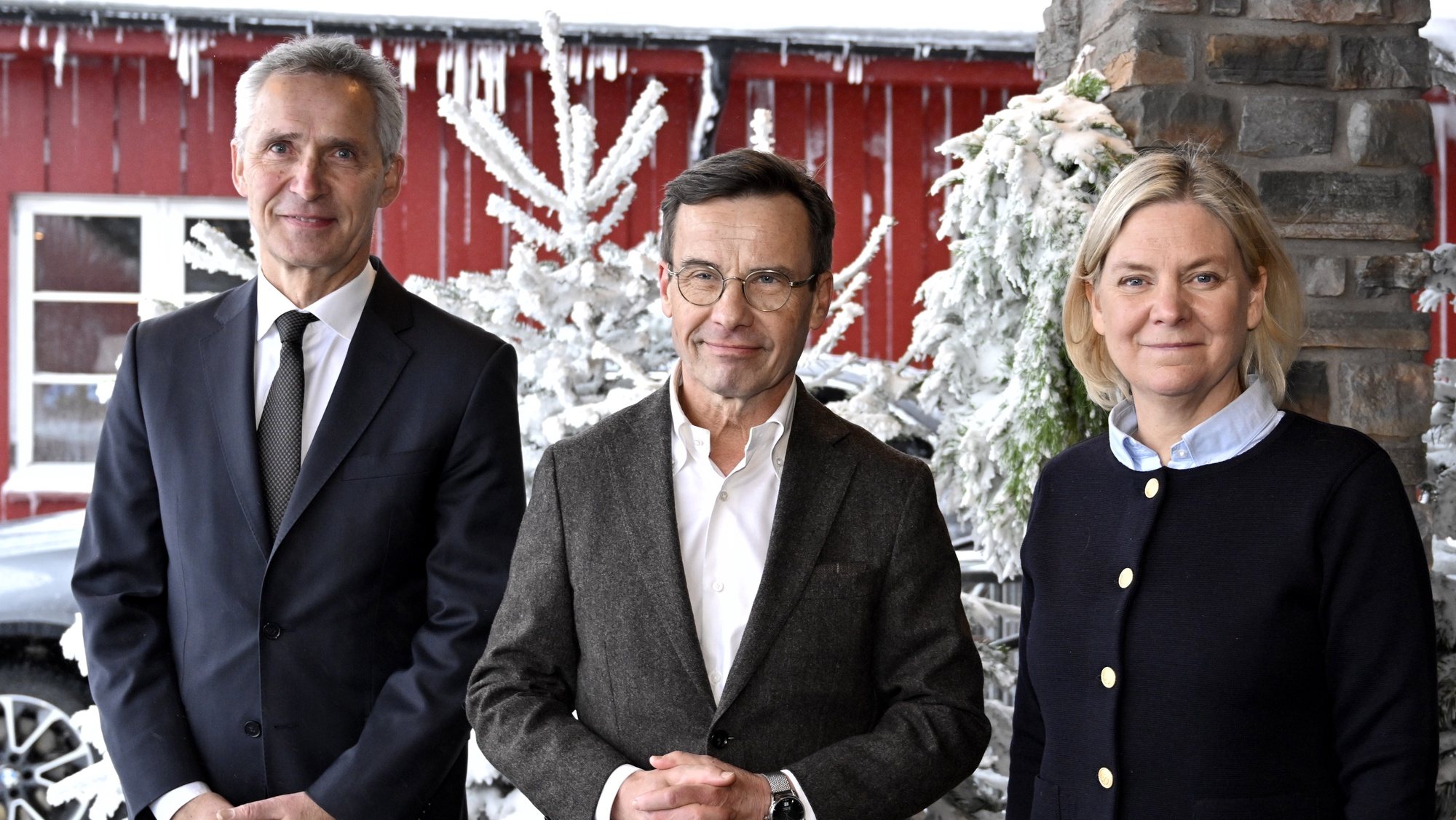 epa10395386 (L-R) NATO Secretary General Jens Stoltenberg, Swedish Prime Minister Ulf Kristersson and Swedish Leader of the Socialdemocratic Party Magdalena Andersson after a meeting about security policy and Sweden&#039;s NATO  process in Salen, Sweden, 08 January 2023. The meeting took place on the sidelines of the Society and Defence Conference.  EPA/Henrik Montgomery SWEDEN OUT