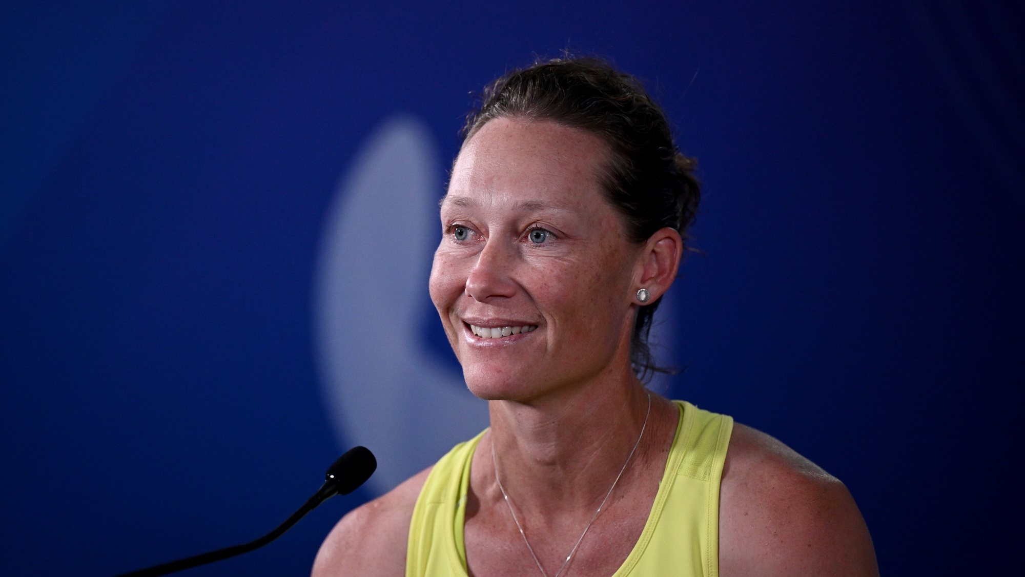 epa10379758 Samantha Stosur of Australia speaks during a team press conference ahead of the 2023 United Cup tennis tournament, at Sydney Olympic Park Tennis Centre in Sydney, Australia, 28 December 2022.  EPA/DAN HIMBRECHTS AUSTRALIA AND NEW ZEALAND OUT