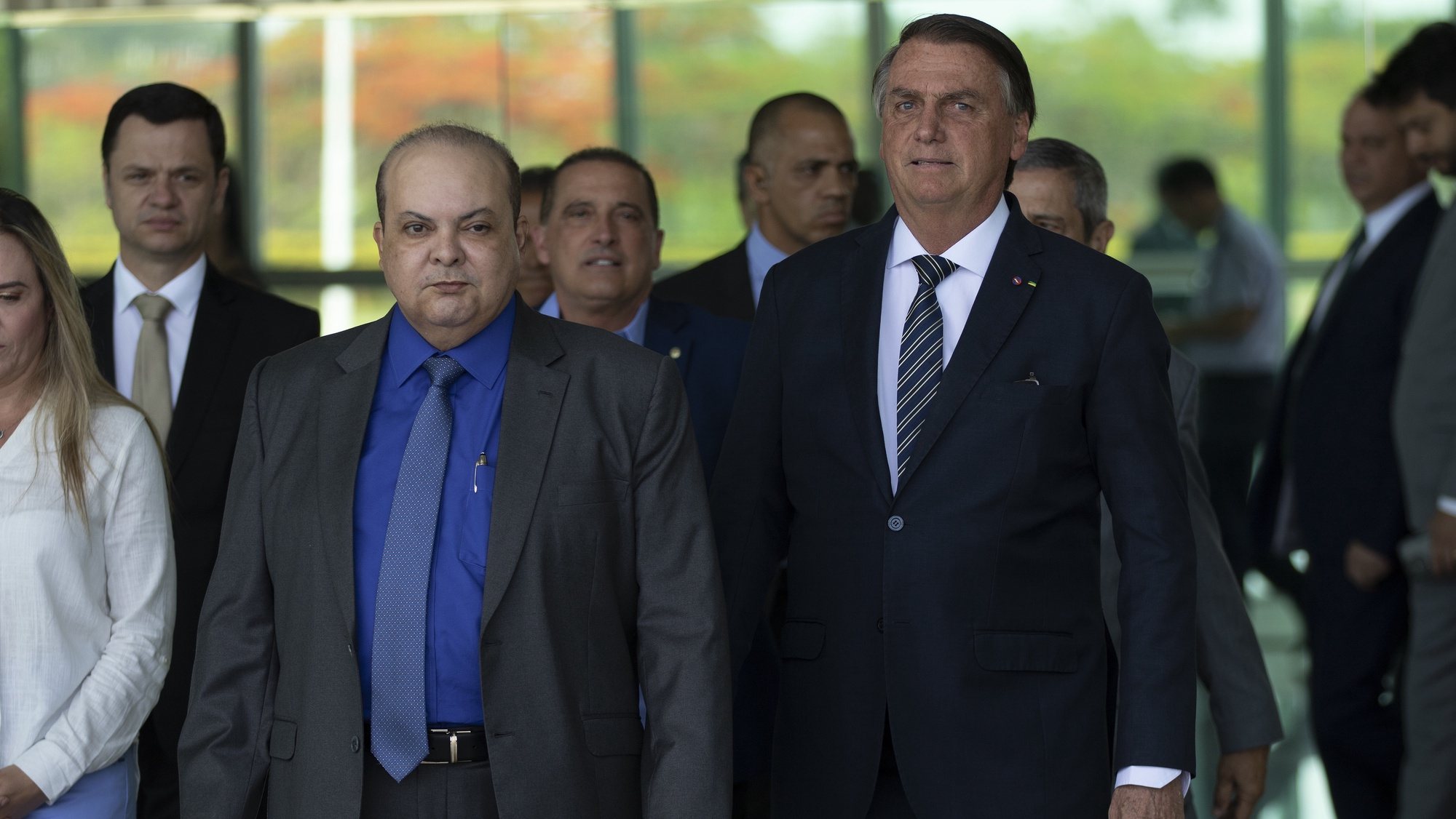 epa10225034 The president of Brazil and candidate for re-election, Jair Bolsonaro (R), and the governor-elect of Brasilia, Ibaneis Rocha (L), participate in a press conference, in the Palacio da Alvorada, in Brasilia, Brazil, 05 October 2022. Bolsonaro will face Former Brazilian President Luiz Inacio Lula da Silva (PT) in the second round of the presidential elections on 30 October. Together, Lula and Bolsonaro received 108 million votes (91.6%). According to the Superior Electoral Court (TSE), in the first round, Lula obtained 57 million votes (48.4%) and Bolsonaro, 51 million votes (43.2%).  EPA/Joedson Alves