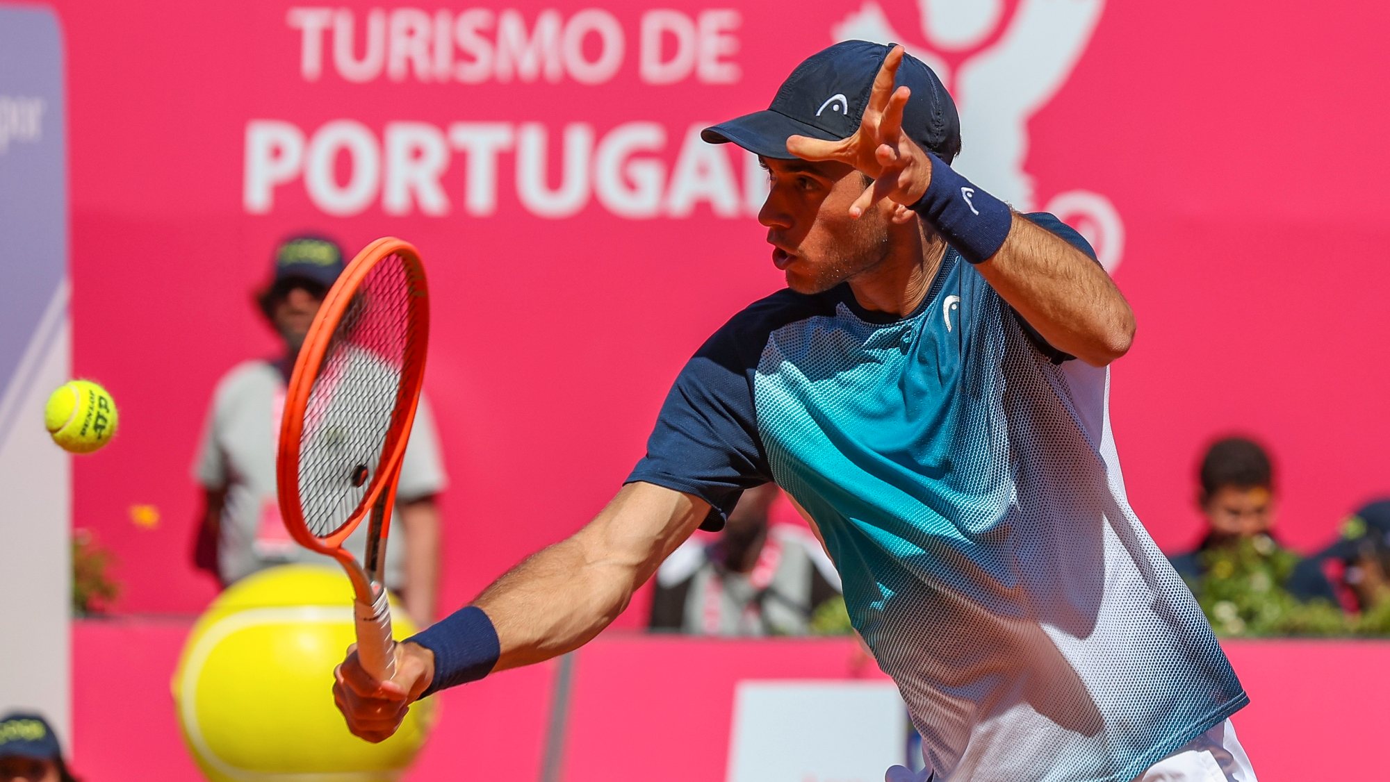 Nuno Borges levava cinco vitórias em seis jogos frente a tenistas do top 100 mas não conseguiu manter esse registo frente a Tiafoe