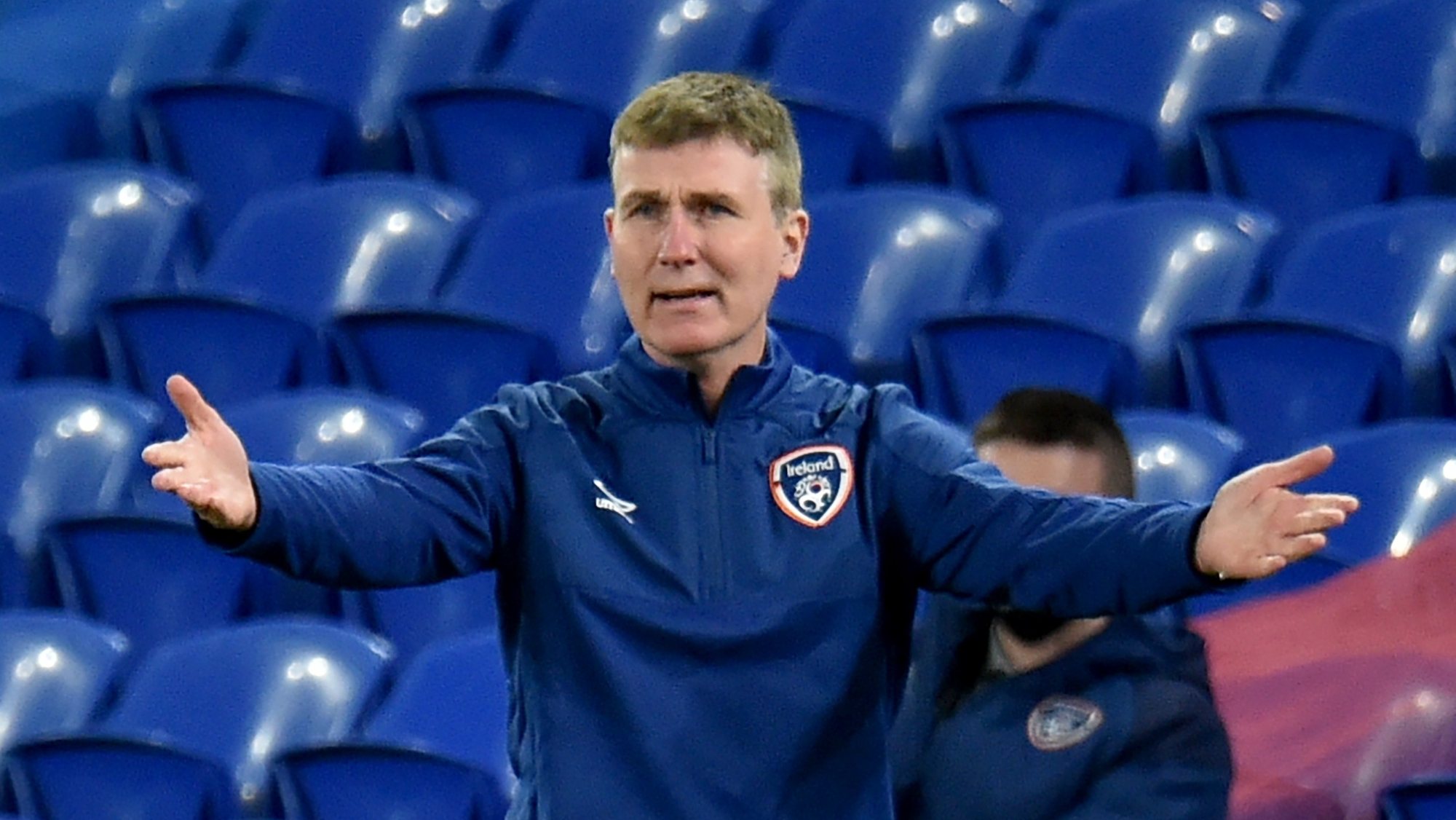 epa08822705 Ireland&#039;s manager Stephen Kenny during the UEFA Nations League soccer match between Wales and Ireland at the Cardiff City stadium in Cardiff, Britain, 15 November 2020.  EPA/PETER POWELL