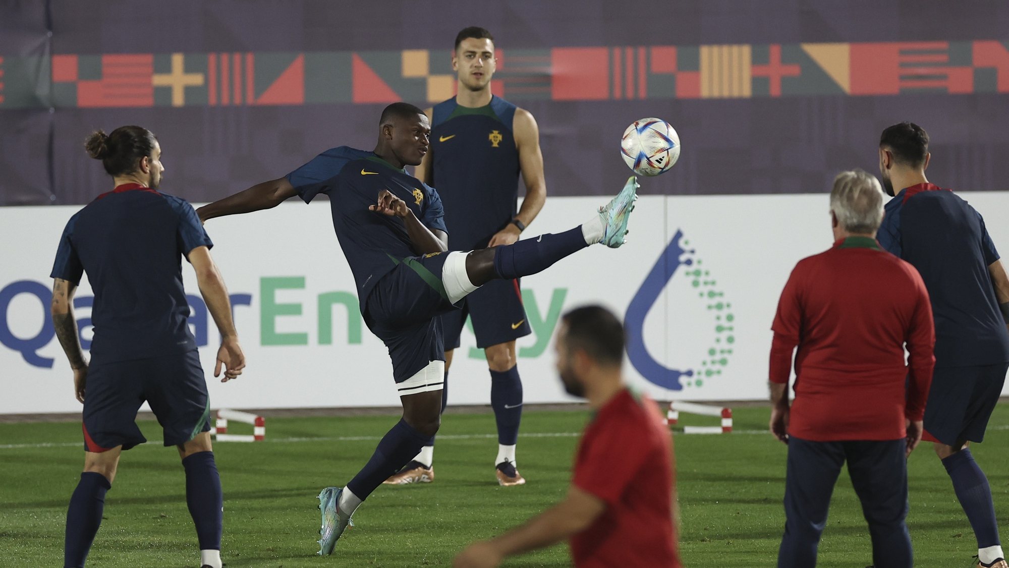 Portugal National team players attends a training session, in Al-Shahaniya, Qatar, 27 November 2022. The FIFA World Cup 2022 takes place in Qatar from 20 November untill 18 December 2022. JOSE SENA GOULAO/LUSA