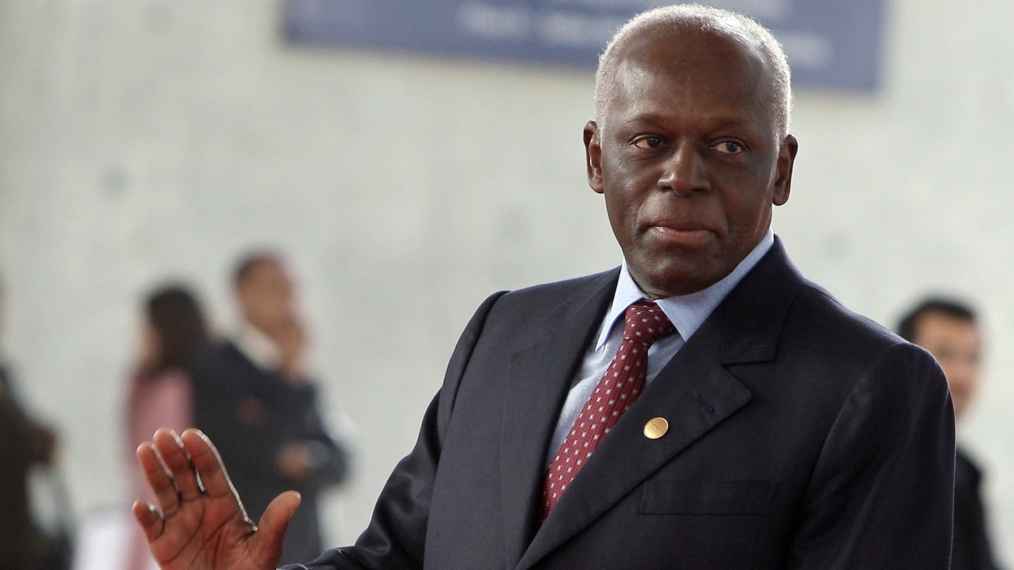 epa10059048 (FILE) - President of Angola, Jose Eduardo dos Santos, reacts during an event in Luanda, Angola, 08 December 2007 (reissued 08 July 2022). Former President of Angola Jose Eduardo dos Santos died on 08 July 2022 aged 79 in Barcelona, Spain. He had served as Angolan head of state from 1979 to 2017.  EPA/TIAGO PETINGA