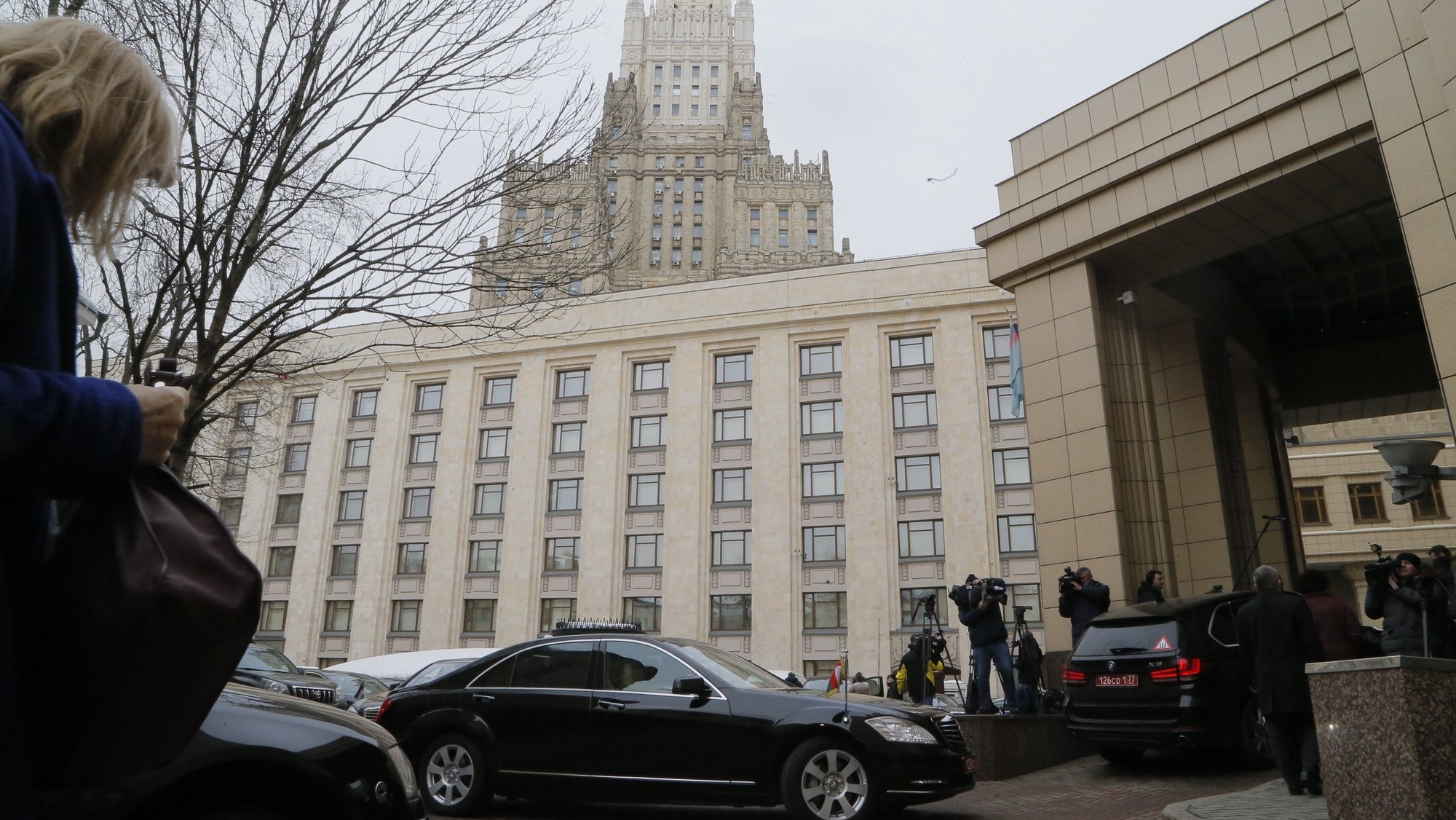 epa06617583 Cars of foreign diplomats arrive to the Russian Foreign Ministry building in Moscow, Russia, 21 March 2018. Foreign diplomats arrive to attend a Russian Foreign Ministry&#039;s briefing on Sergei Skripal and his daughter Yulia poisoning case. British Prime Minister Theresa May ordered the expulsion of 23 Russian diplomats, who left Britain on 20 March, in retaliation for the poisoning of the former Russian spy Sergei Skripal aged 66 and his daughter Yulia, aged 33, who were found suffering from extreme exposure to a rare nerve agent in Salisbury southern England, on 04 March 2018. Skripal and his daughter Yulia remain in a &#039;very serious&#039; condition.  EPA/MAXIM SHIPENKOV