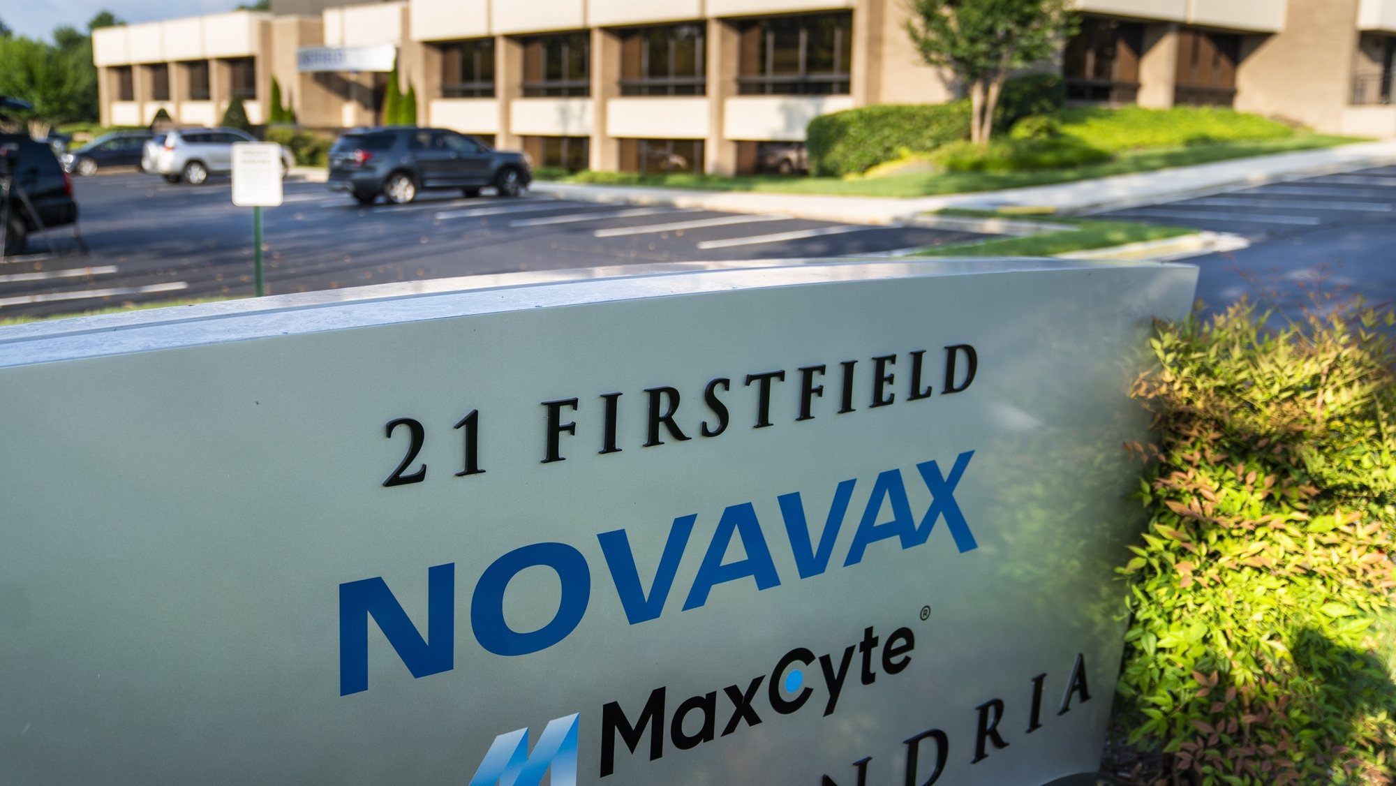 epa08534367 Novavax Inc. headquarters in Gaithersburg, Maryland, USA, 08 July 2020. The company received a 1.6 billion US dollar award from the US government to further develop its experimental COVID-19 vaccine.  EPA/JIM LO SCALZO