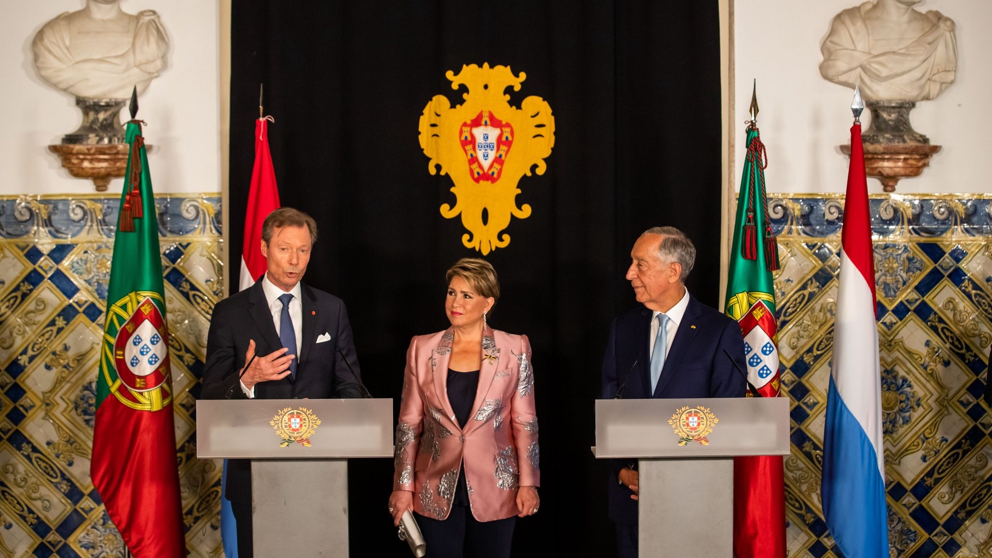 Portuguese President, Marcelo Rebelo de Sousa (R), during a joint press conference with the Grand Duke of Luxembourg, Henri (L), and his wife Maria Teresa Mestre e Batista, after a meeting at Belem Palace on the first day of a two day visit to Portugal, in Lisbon, 11 May 2022. JOSE SENA GOULAO/LUSA