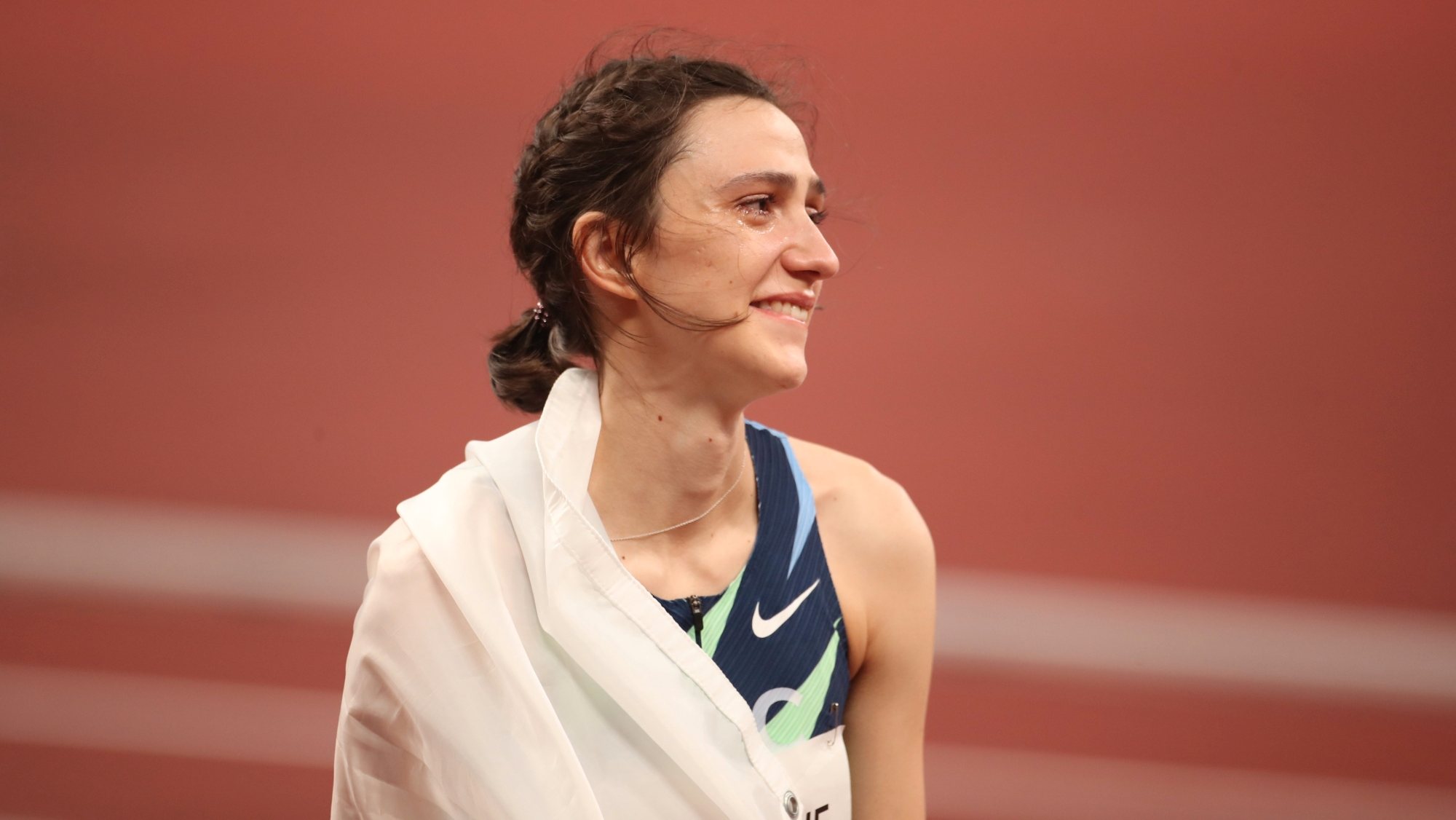 Maria Lasitskene juntou o título olímpico ao mundial e europeu (ao Ar Livre e em Pista Coberta) em Tóquio depois de ter falhado o Rio-2016