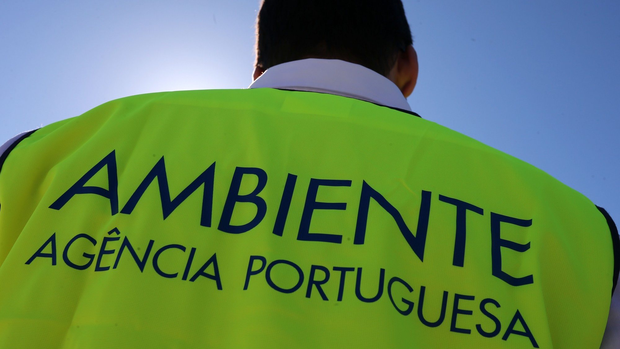 A ação foi articulada entre a Capitania do Porto do Douro, a APA, a Câmara Municipal do Porto e a Administração Regional de Saúde do Norte