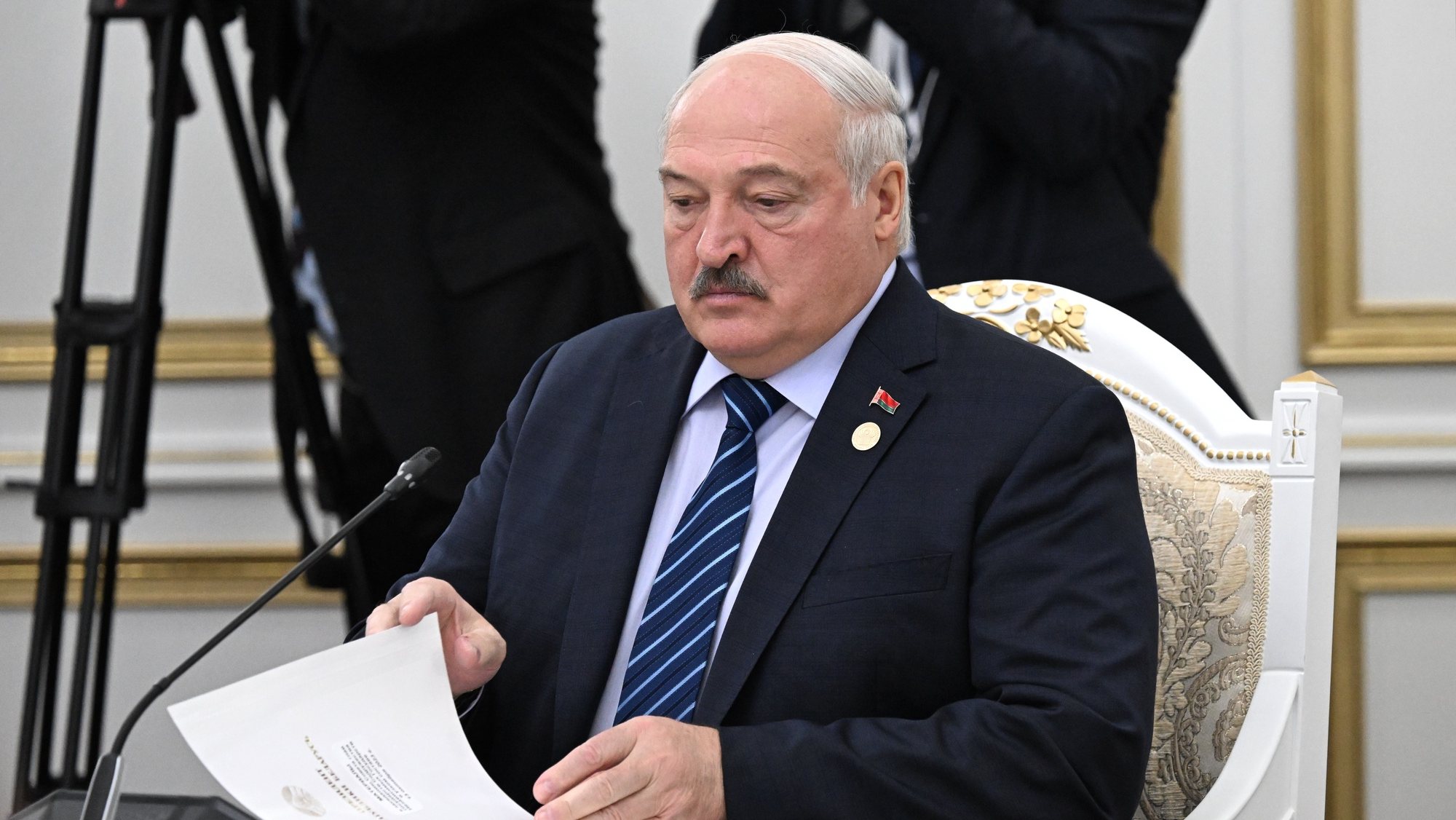 epa10916479 Belarusian President Alexander Lukashenko attends a meeting of the Commonwealth of Independent States (CIS) Council of Heads of State in Bishkek, Kyrgyzstan, 13 October 2023.  EPA/PAVEL BEDNYAKOV/ SPUTNIK / KREMLIN POOL MANDATORY CREDIT