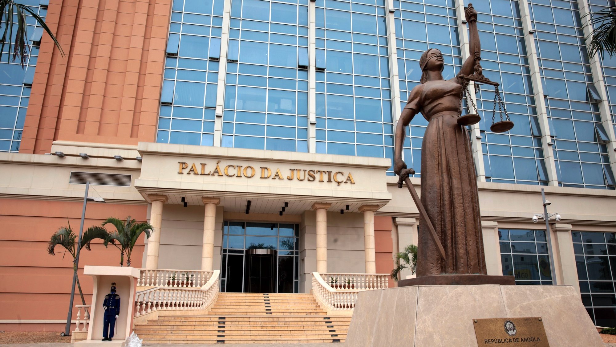 Sede da Palácio da Justiça onde decorre o julgamento do Caso BNA 500 Milhões, Luanda, Angola, 14 de agosto de 2020.  AMPE ROGERIO/LUSA