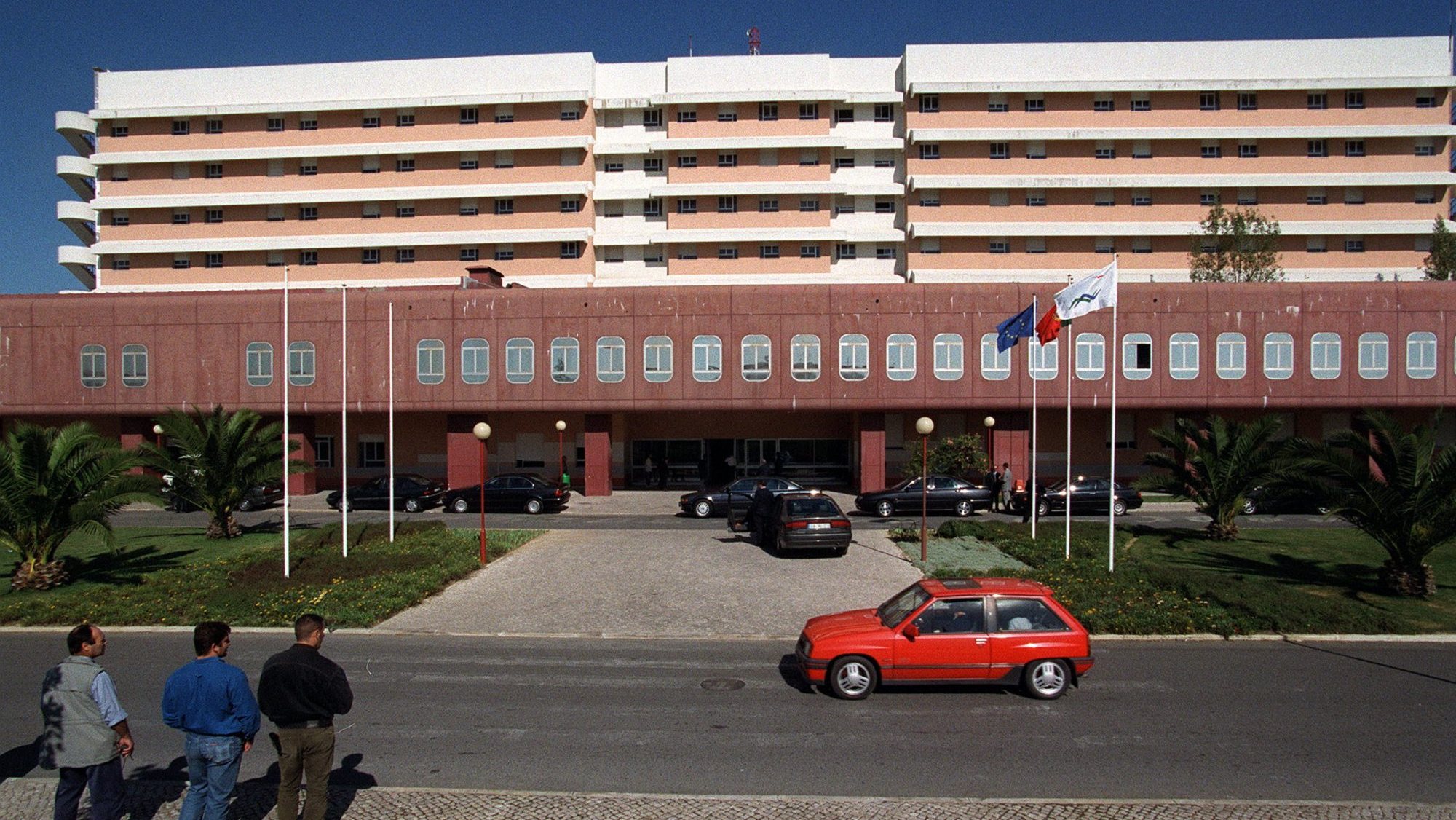 Com 45 camas em enfermaria para doentes Covid-19, o Hospital Garcia de Orta apresenta uma taxa de ocupação de 84% neste setor