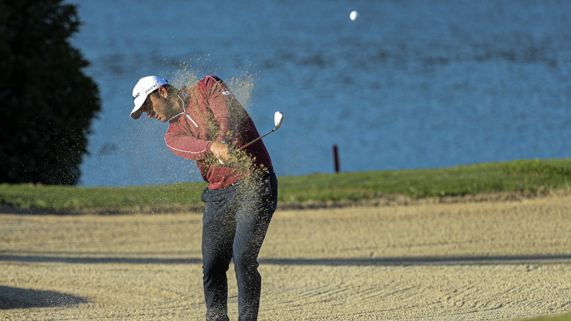 Milhões sauditas chegam ao golfe: espanhol assina maior contrato da  história do desporto - Golfe - Jornal Record