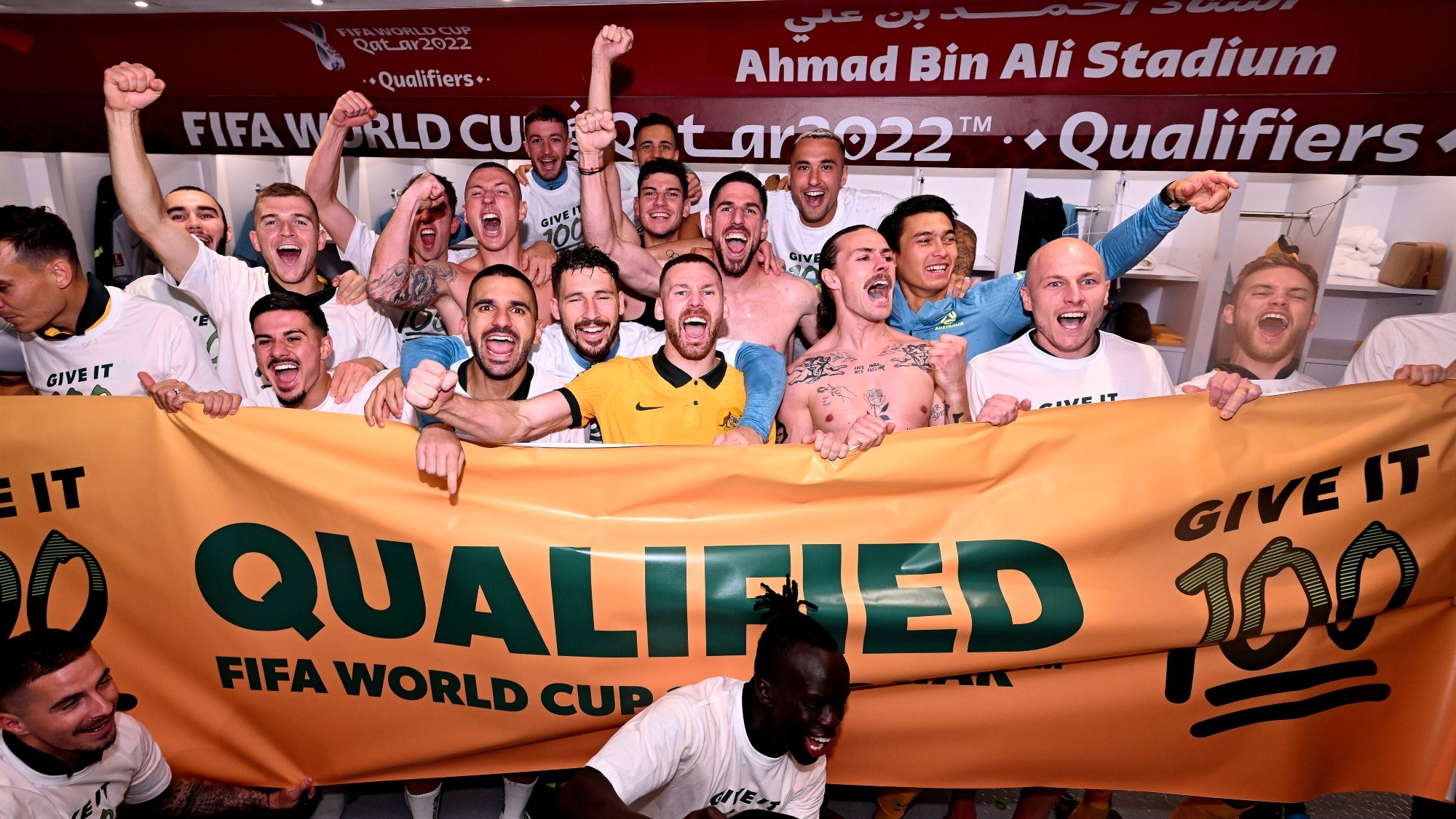 Austrália garantiu o apuramento para a fase final do Campeonato do Mundo após vencer o Peru no desempate por grandes penalidades no playoff intercontinental
